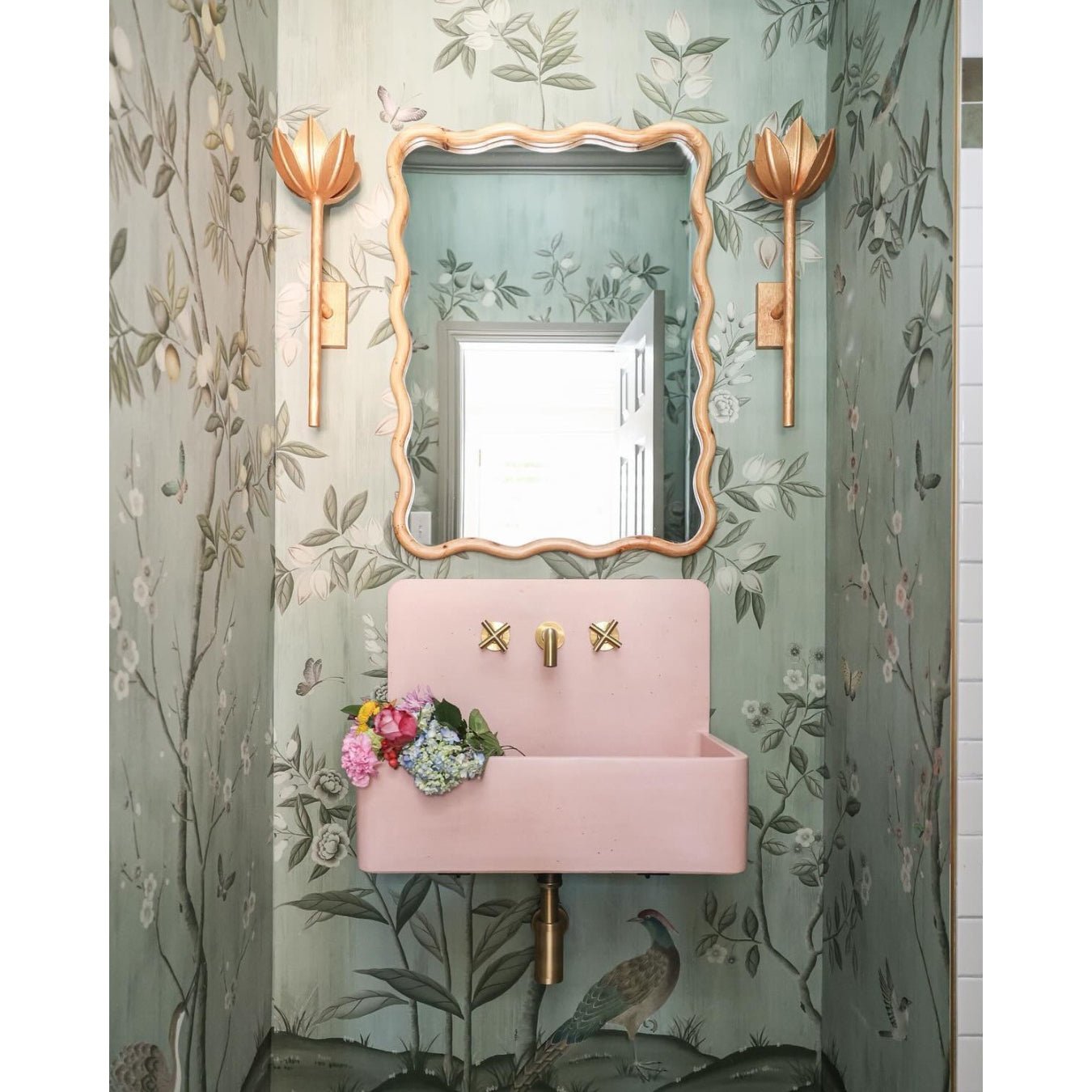 Clira Brass Lotus Bloom Wall Lamp-Neutral Decor