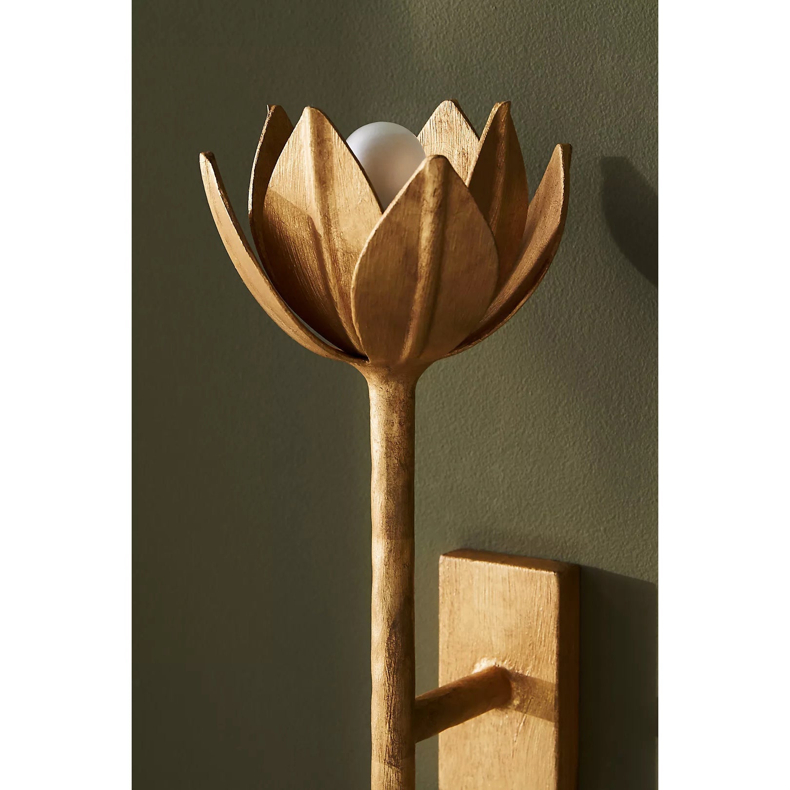Clira Brass Lotus Bloom Wall Lamp-Neutral Decor