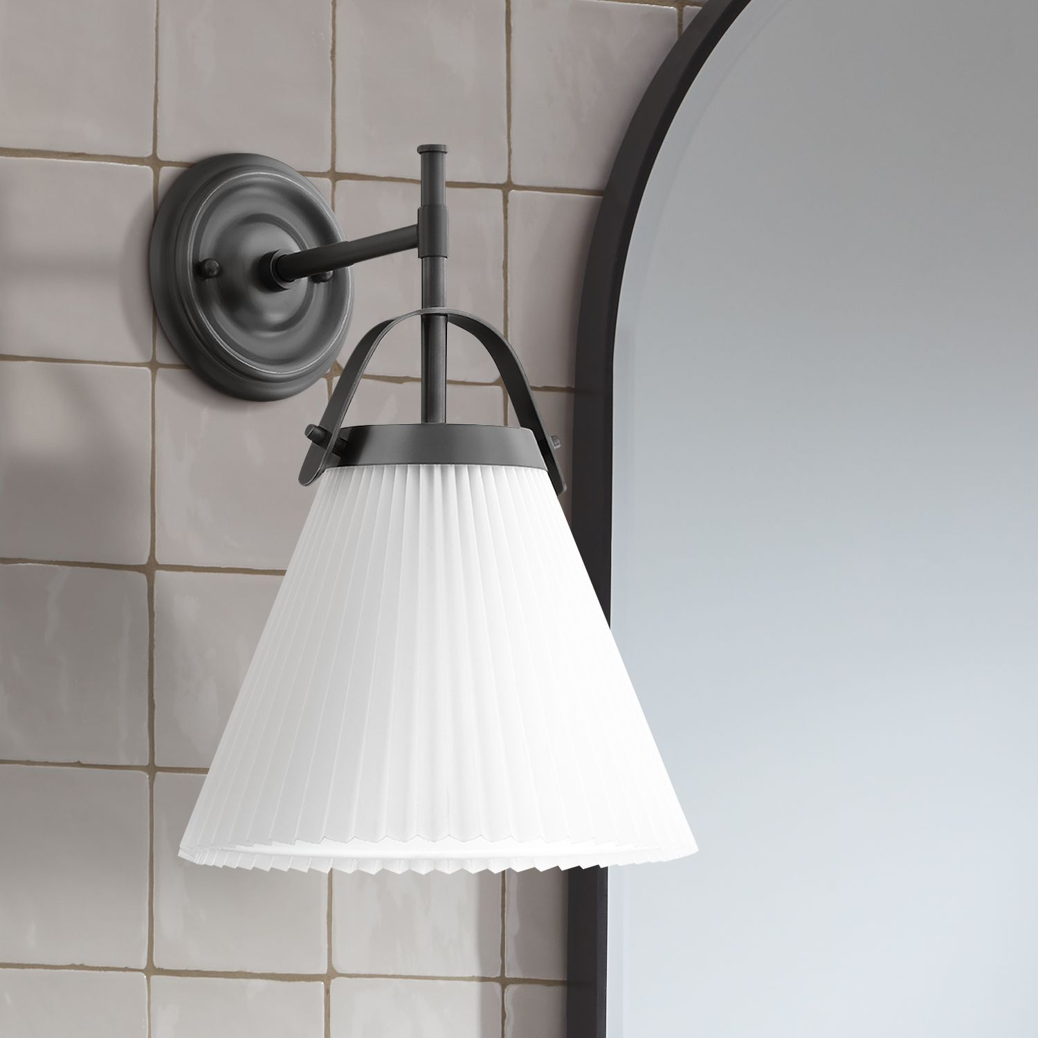 Aurelle Wall Lamp