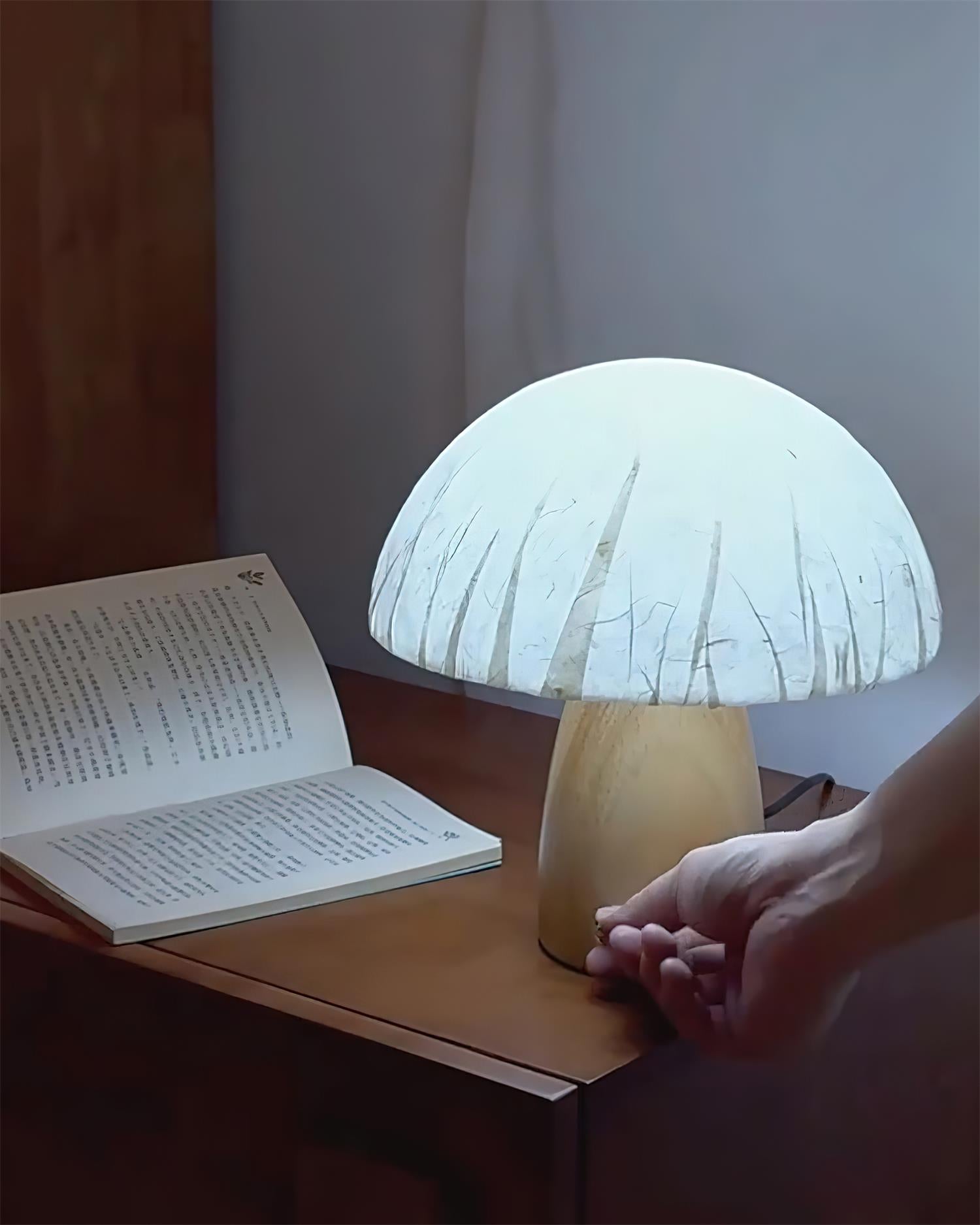 Ianthe Table Lamp