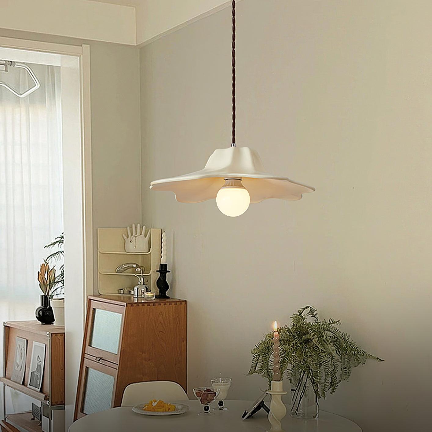 Nyrosis Resin Cozy Pendant Lamp-Neutral Decor