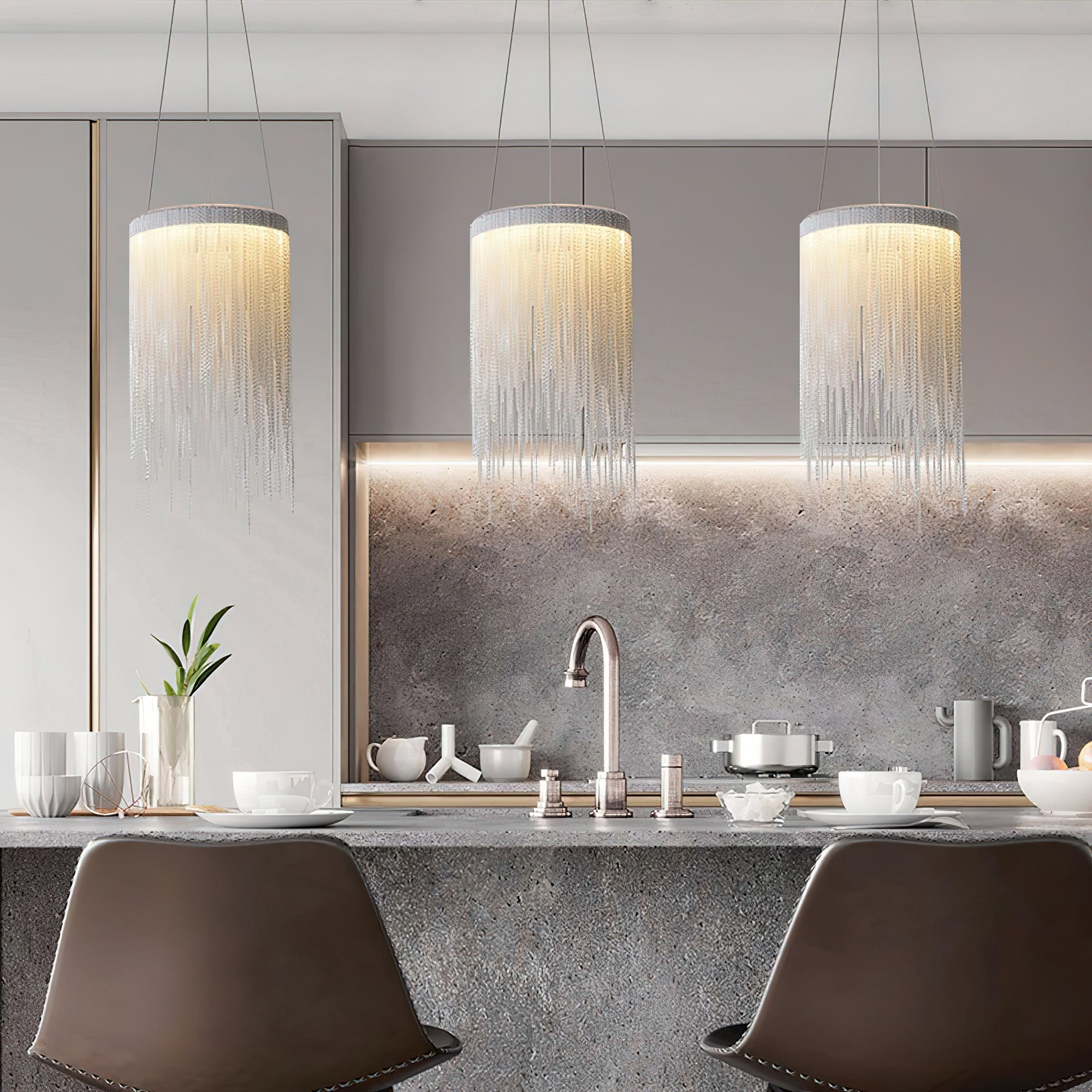 Arsoliel Postmodern Luxury Chain Tassel Pendant Light-Neutral Decor