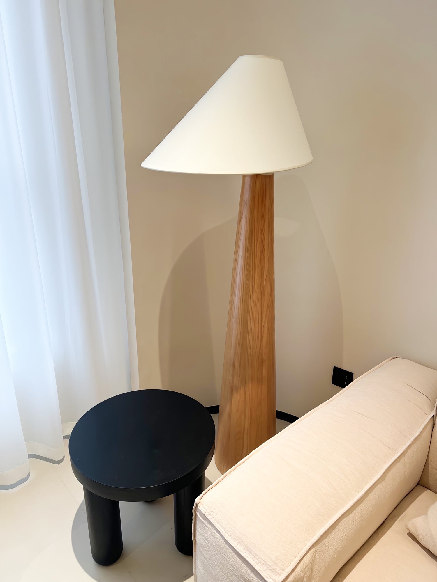 Pinnacle Minimalist Wood Floor Lamp-Neutral Decor