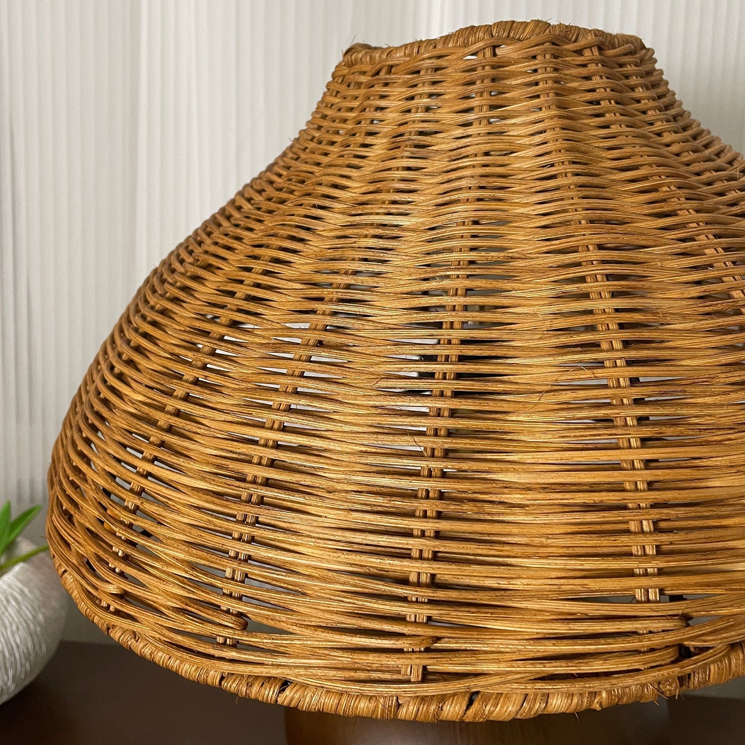 Amalia Table Lamp