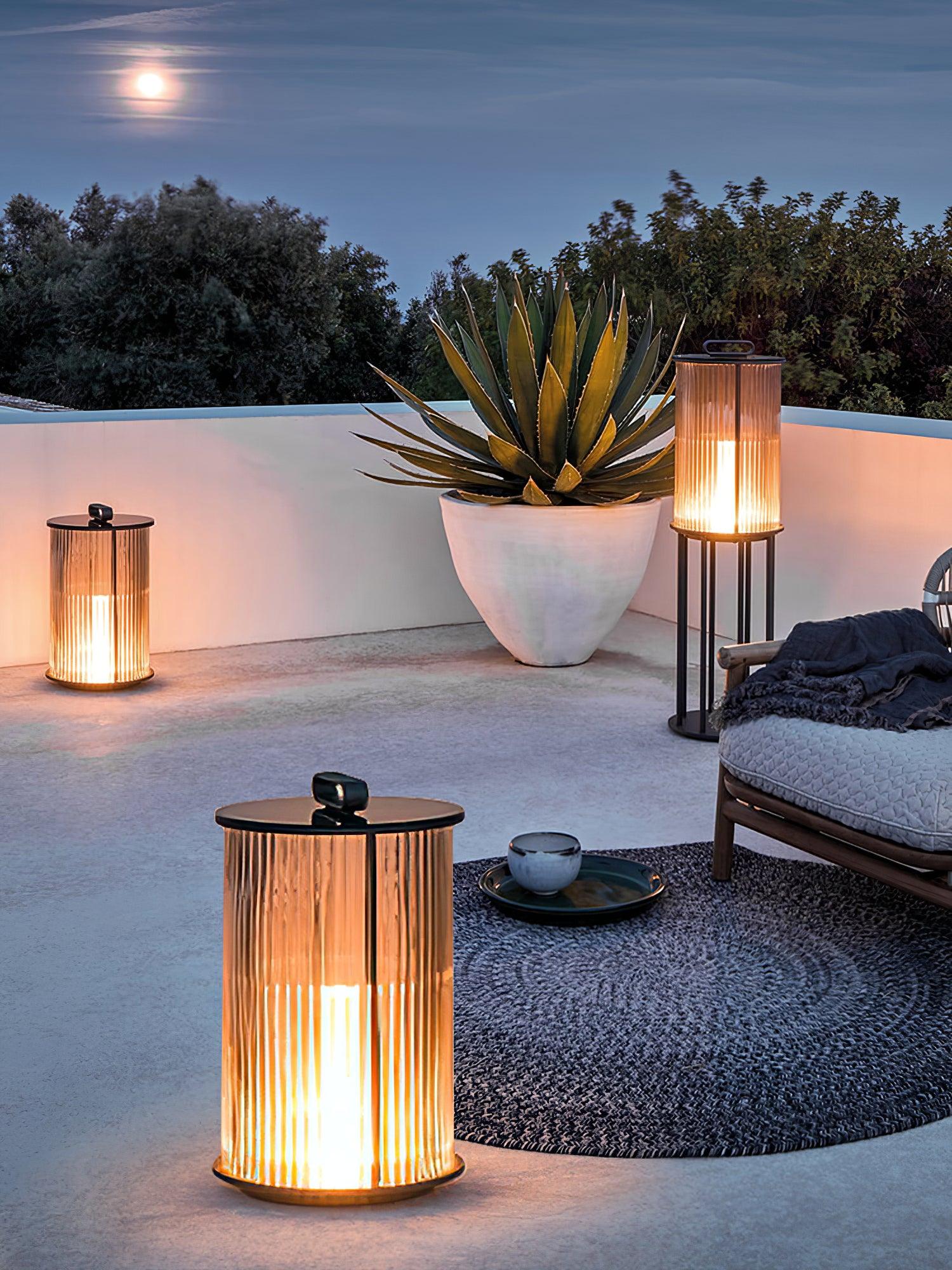 Aqur Modern Outdoor Light-Neutral Decor
