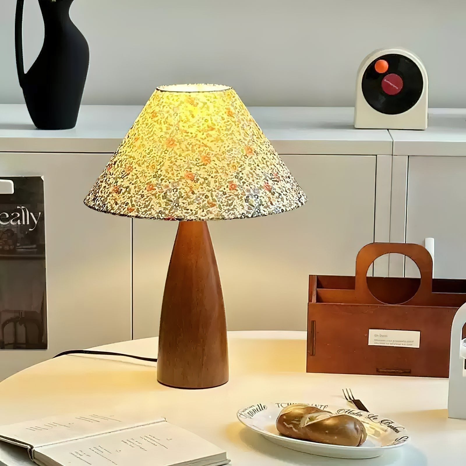 Ber Vintage Wood Table Lamp-Neutral Decor