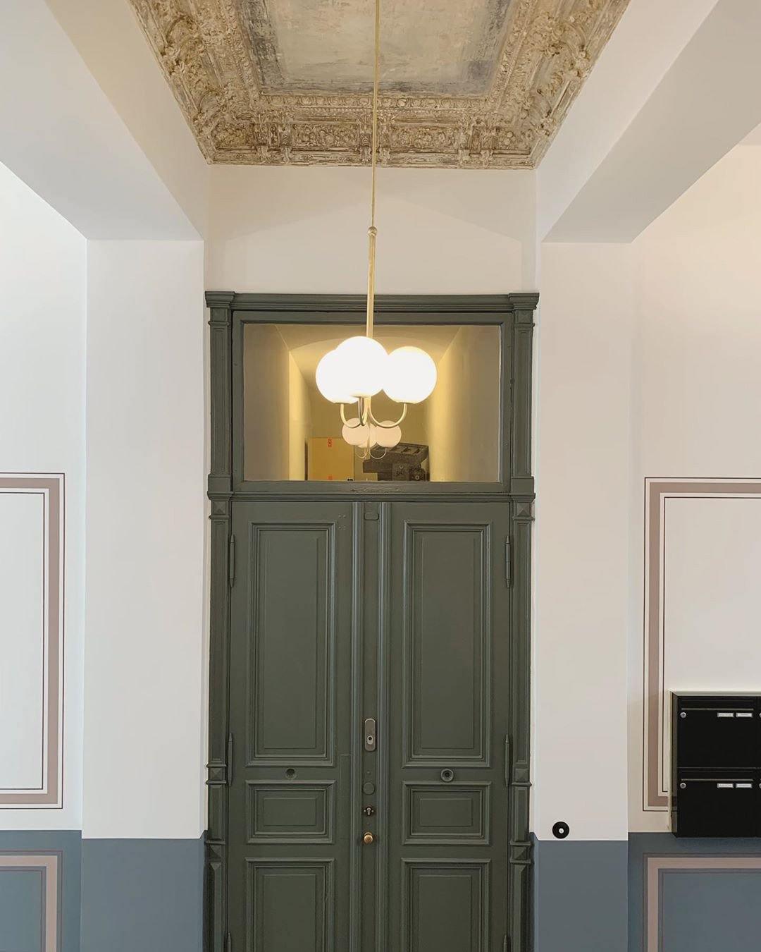 Brin Metal & Glass Elegant Pendant Light-Neutral Decor