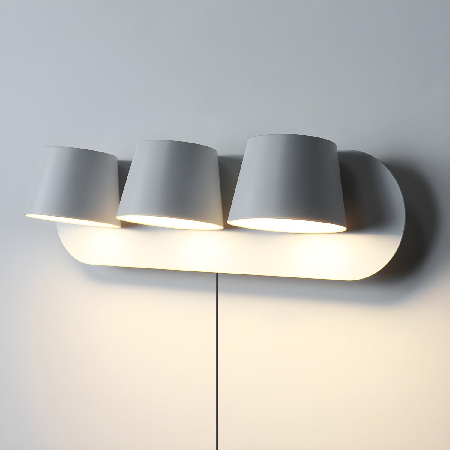 Aurlaeir Adjustable Plug-in Wall Lamp-Neutral Decor