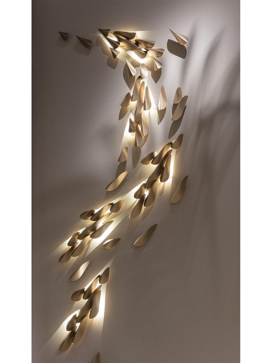 Avynis Abstract Brass Wall Light-Neutral Decor