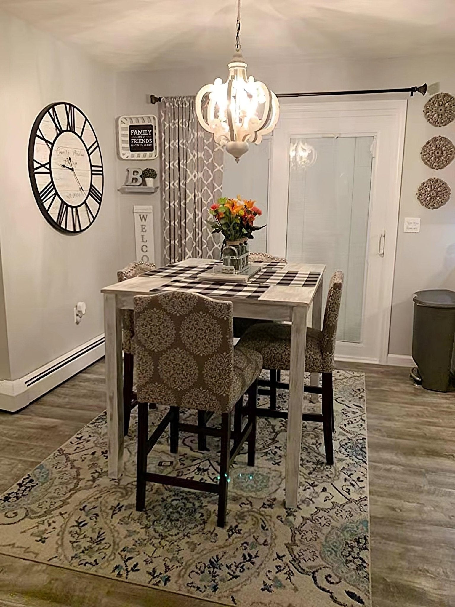 Romino Chandelier Scroll Wood Whitewashed Rustic-Neutral Decor
