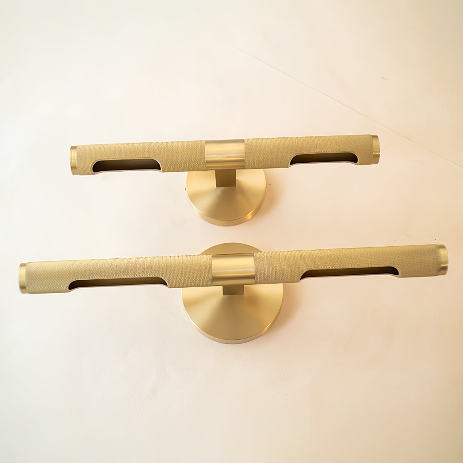 Sano Modern Brass LED Wall Light-Neutral Decor