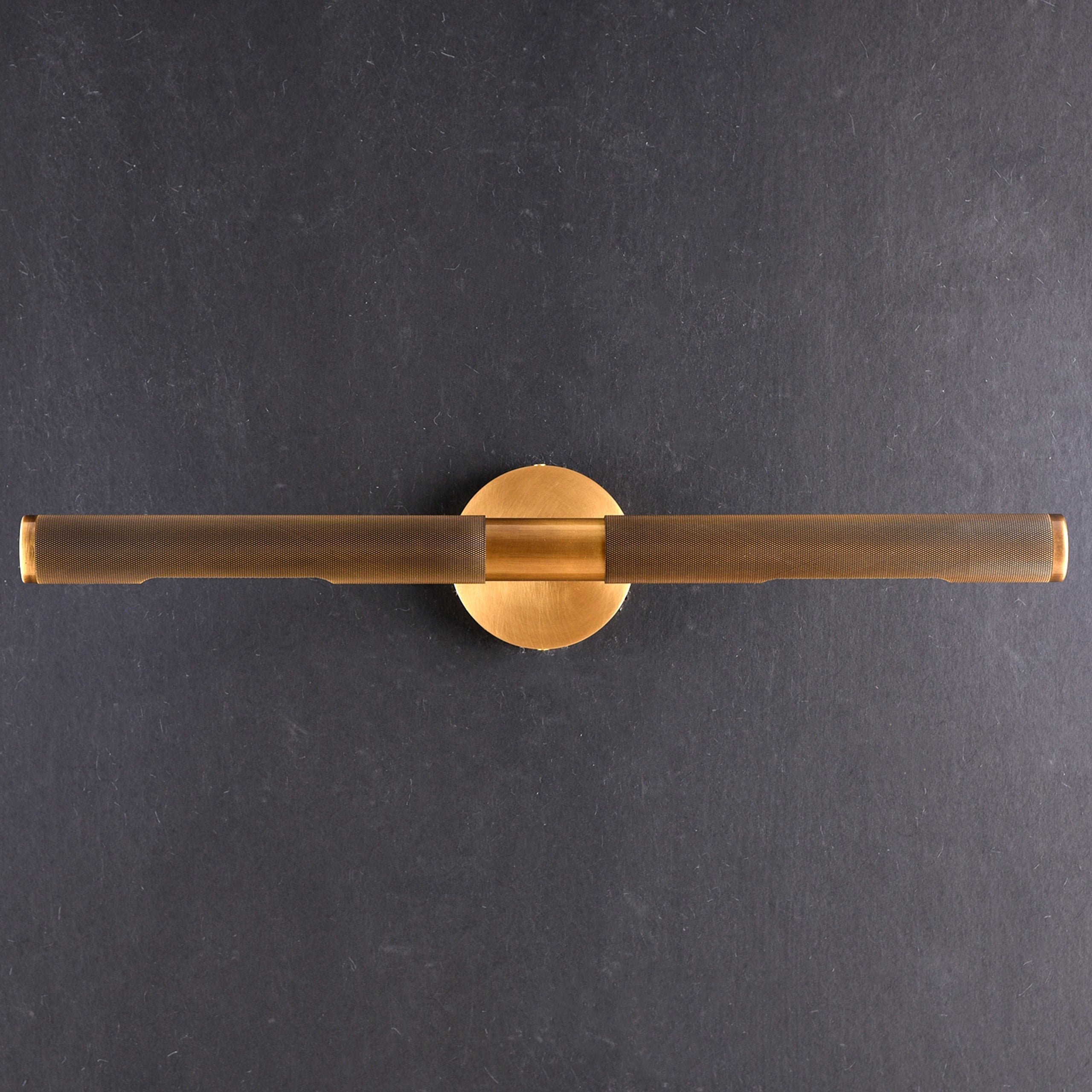 Solvain Modern Brass LED Wall Light