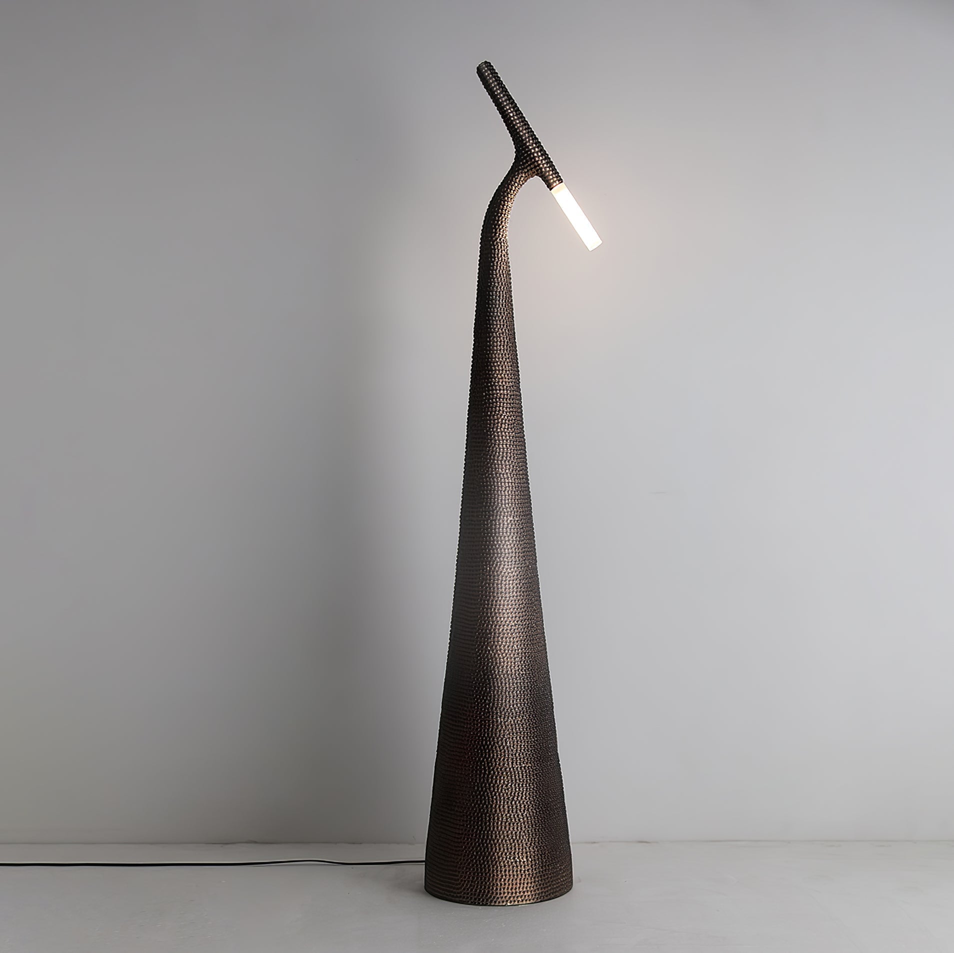 Sysolyra Textured Resin Floor Lamp-Neutral Decor