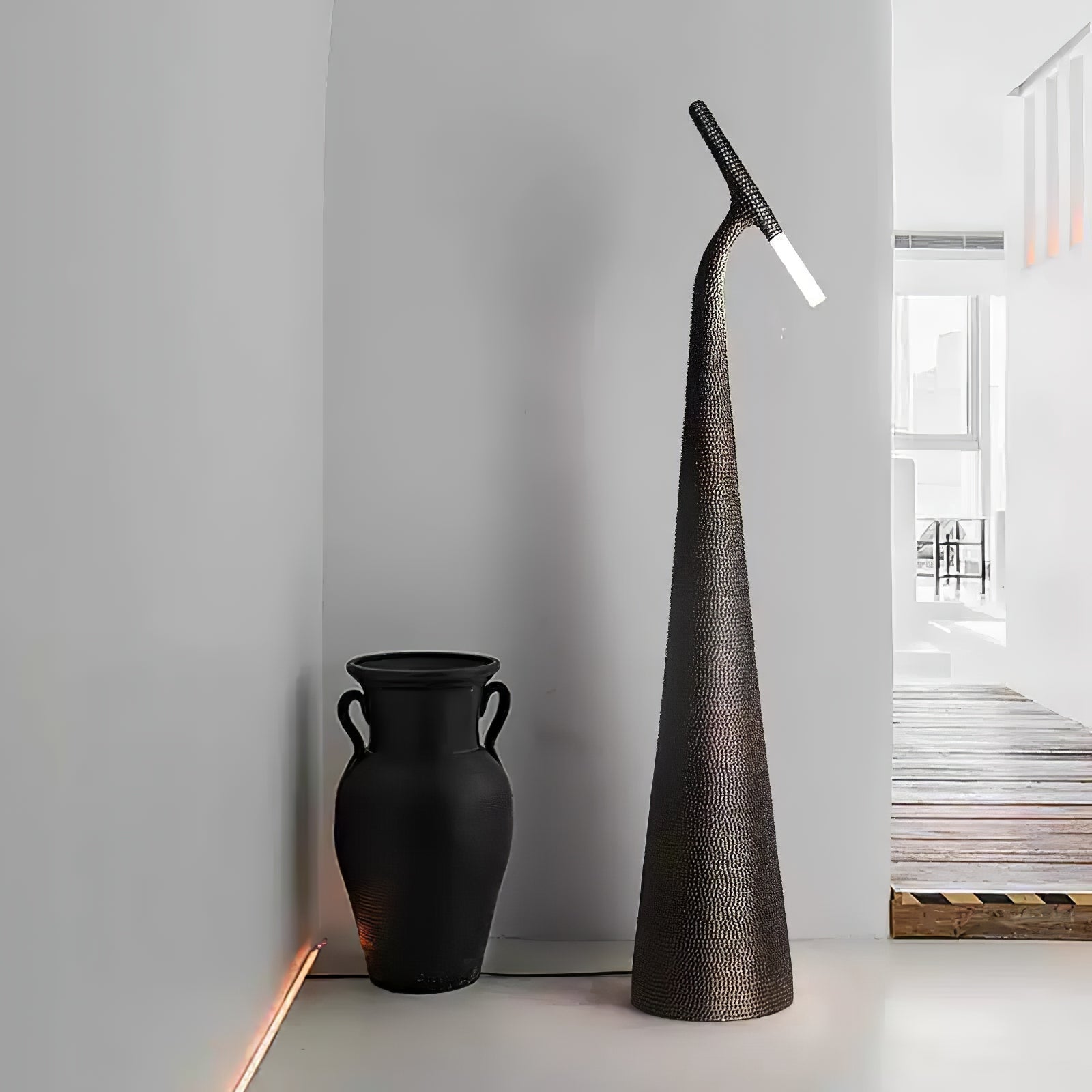 Sysolyra Textured Resin Floor Lamp-Neutral Decor