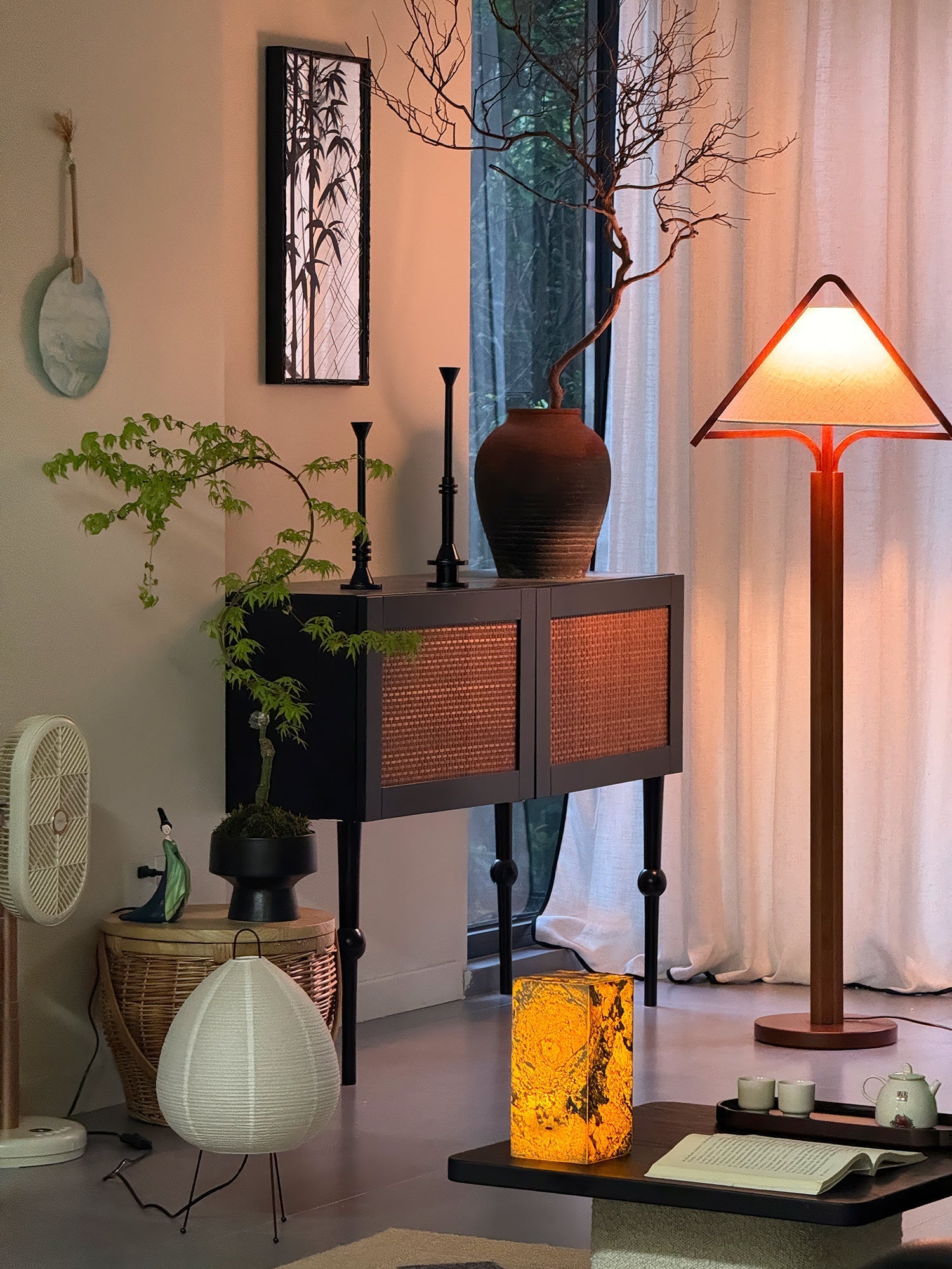 Ersolan Triangular Wood & Fabric Floor Lamp-Neutral Decor