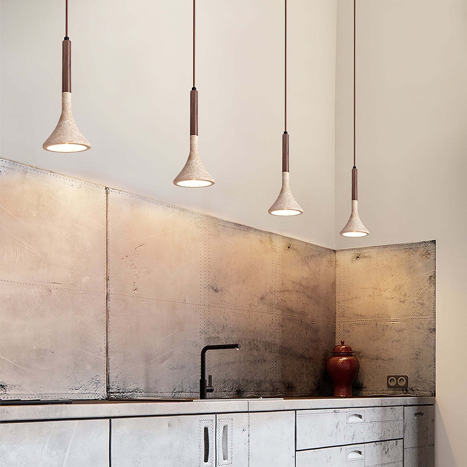 Avenq Minimalist Travertine Pendant Light-Neutral Decor
