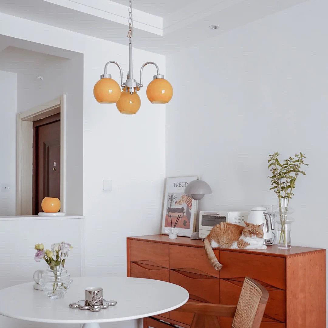 Lustra Chandelier Yellow Glass Globes-Neutral Decor