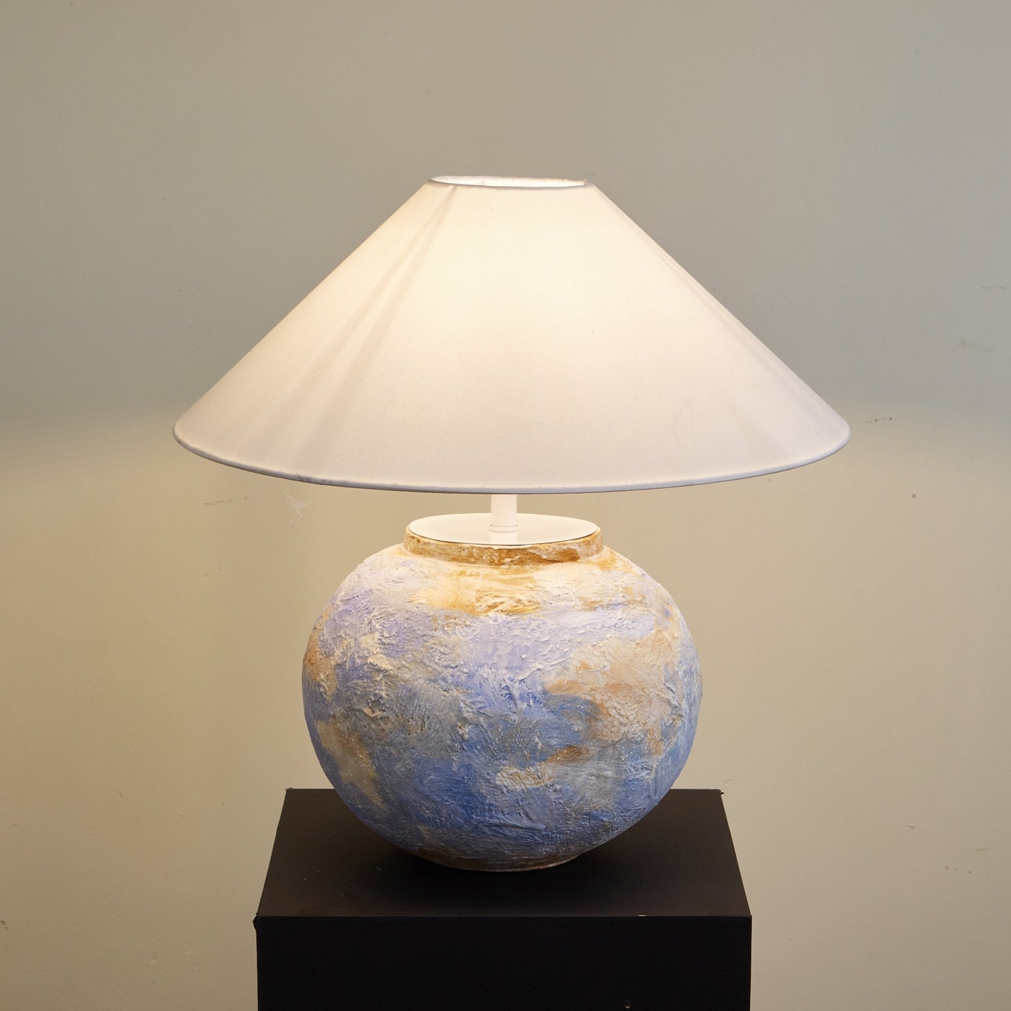 Lydia Modern Table Lamp-Neutral Decor