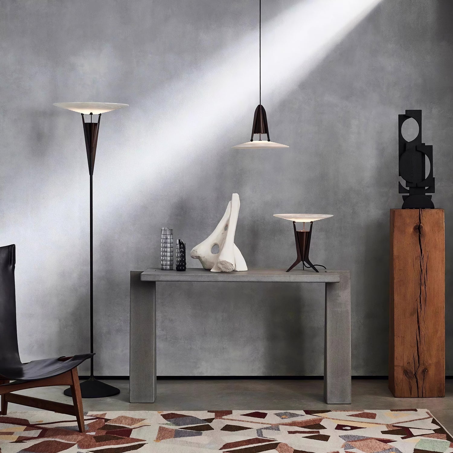 Eurtalus Alabaster Top Table Lamp-Neutral Decor