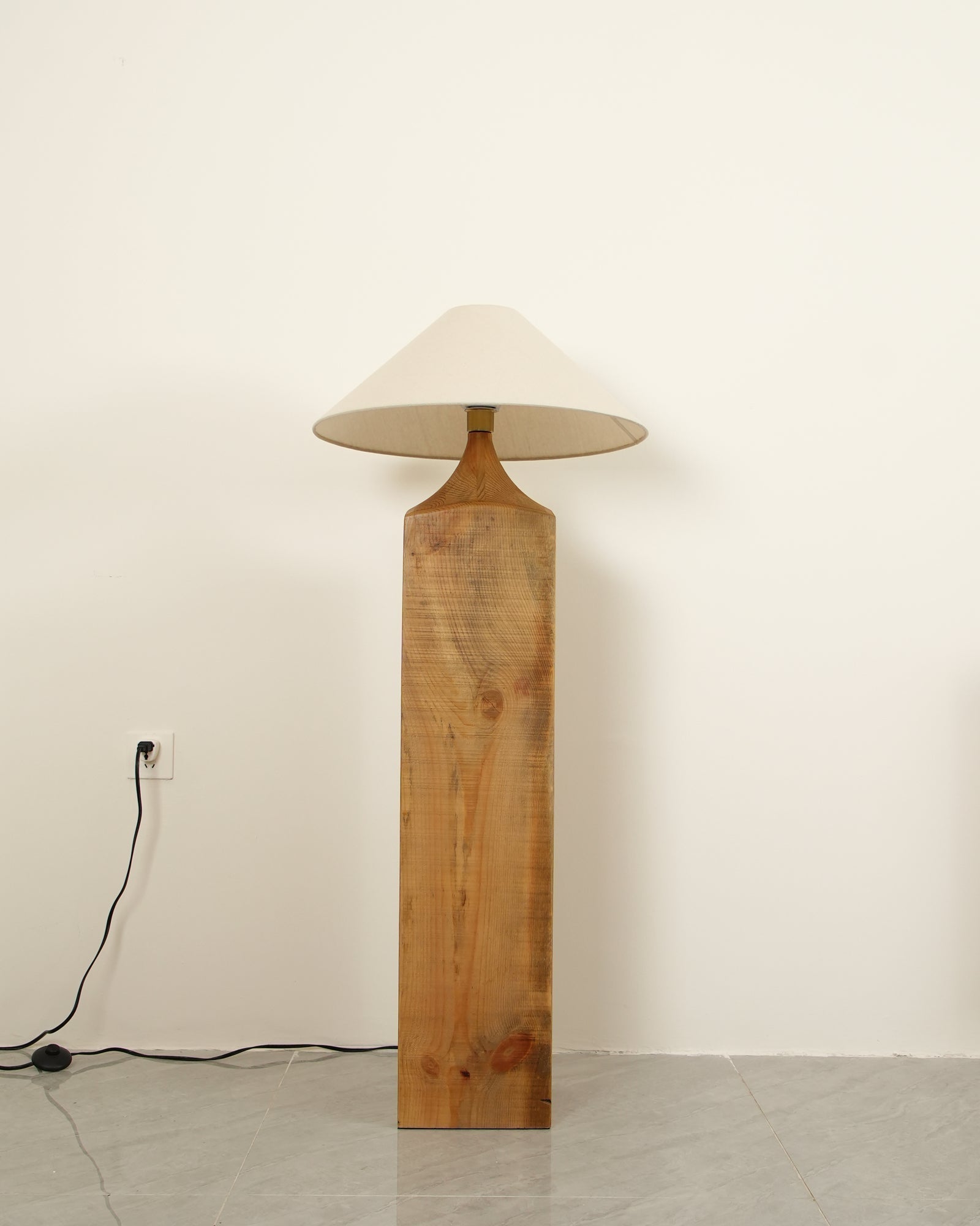 Rustica Timber Column Floor Lamp-Neutral Decor