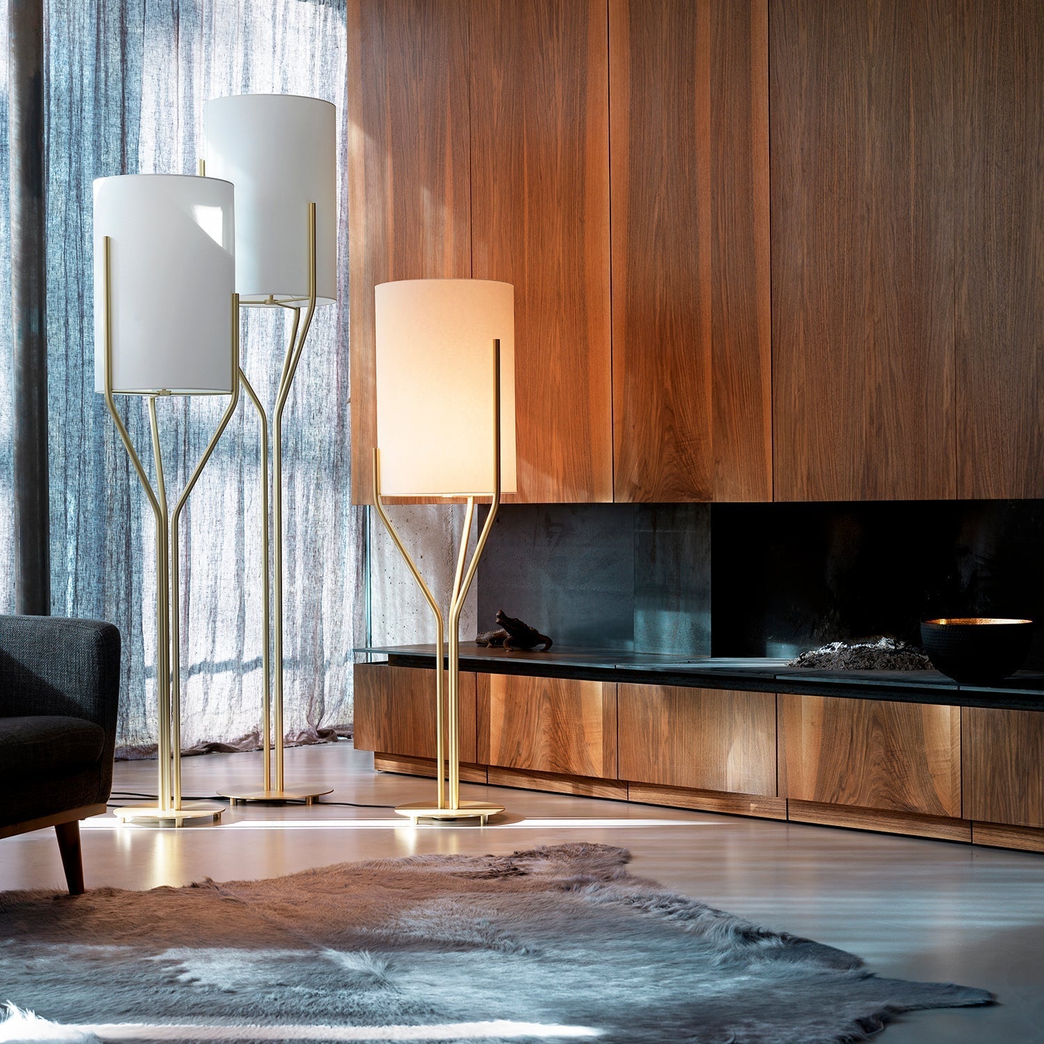 Evvynor Glam Brass Floor Lamp-Neutral Decor