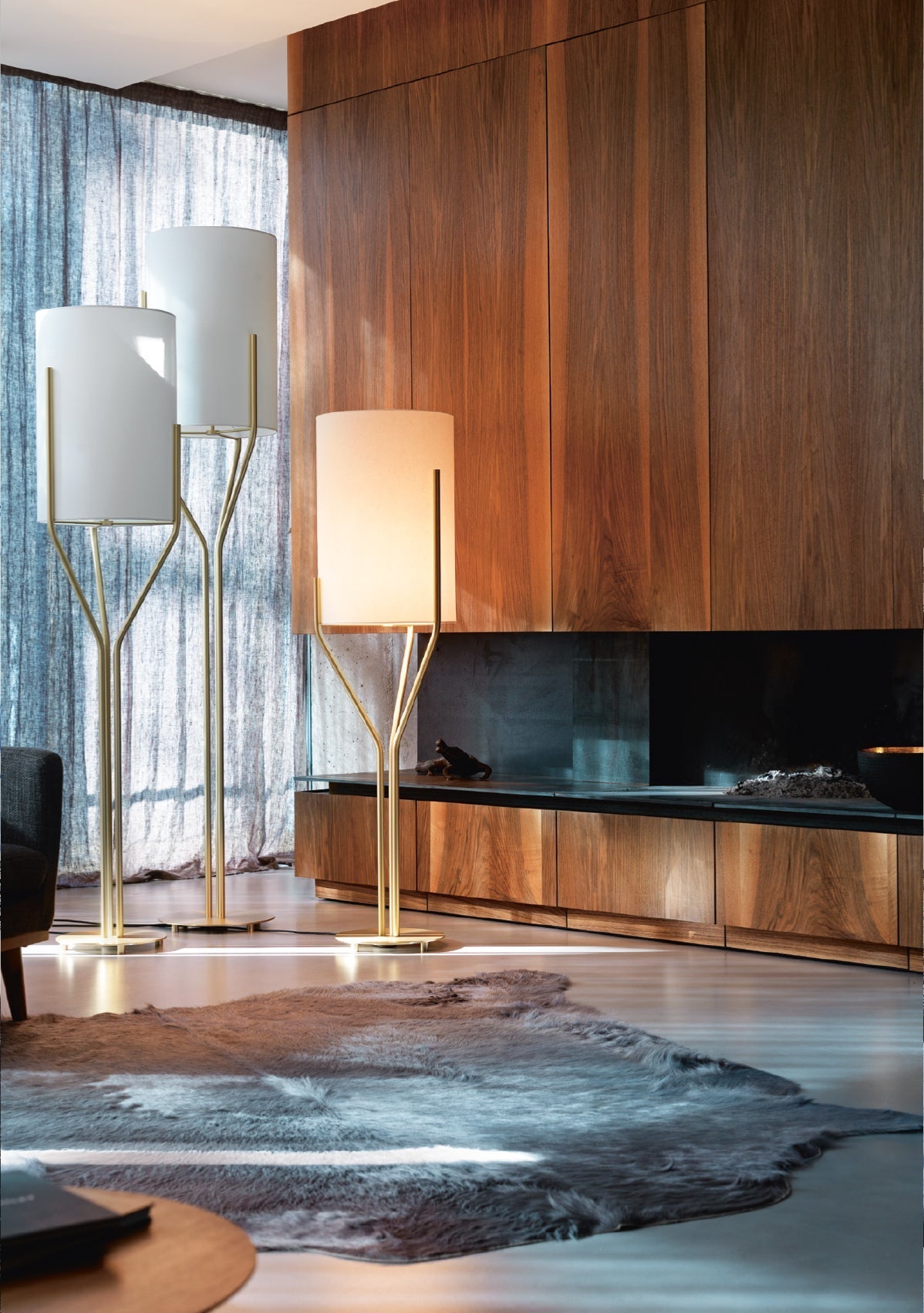 Evvynor Glam Brass Floor Lamp-Neutral Decor