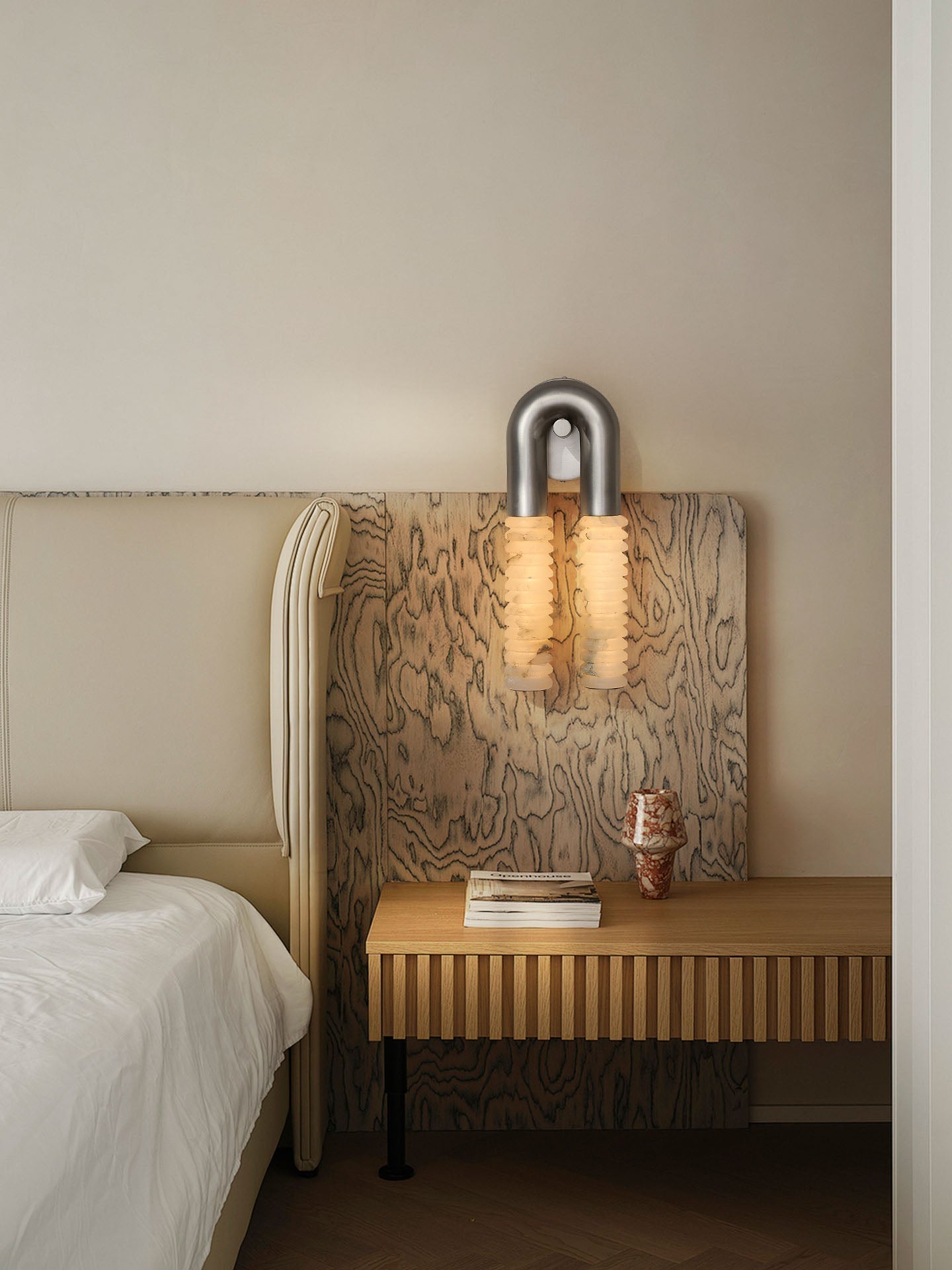 Talbe Alabaster Arc Ridge Modern Wall Lamp-Neutral Decor