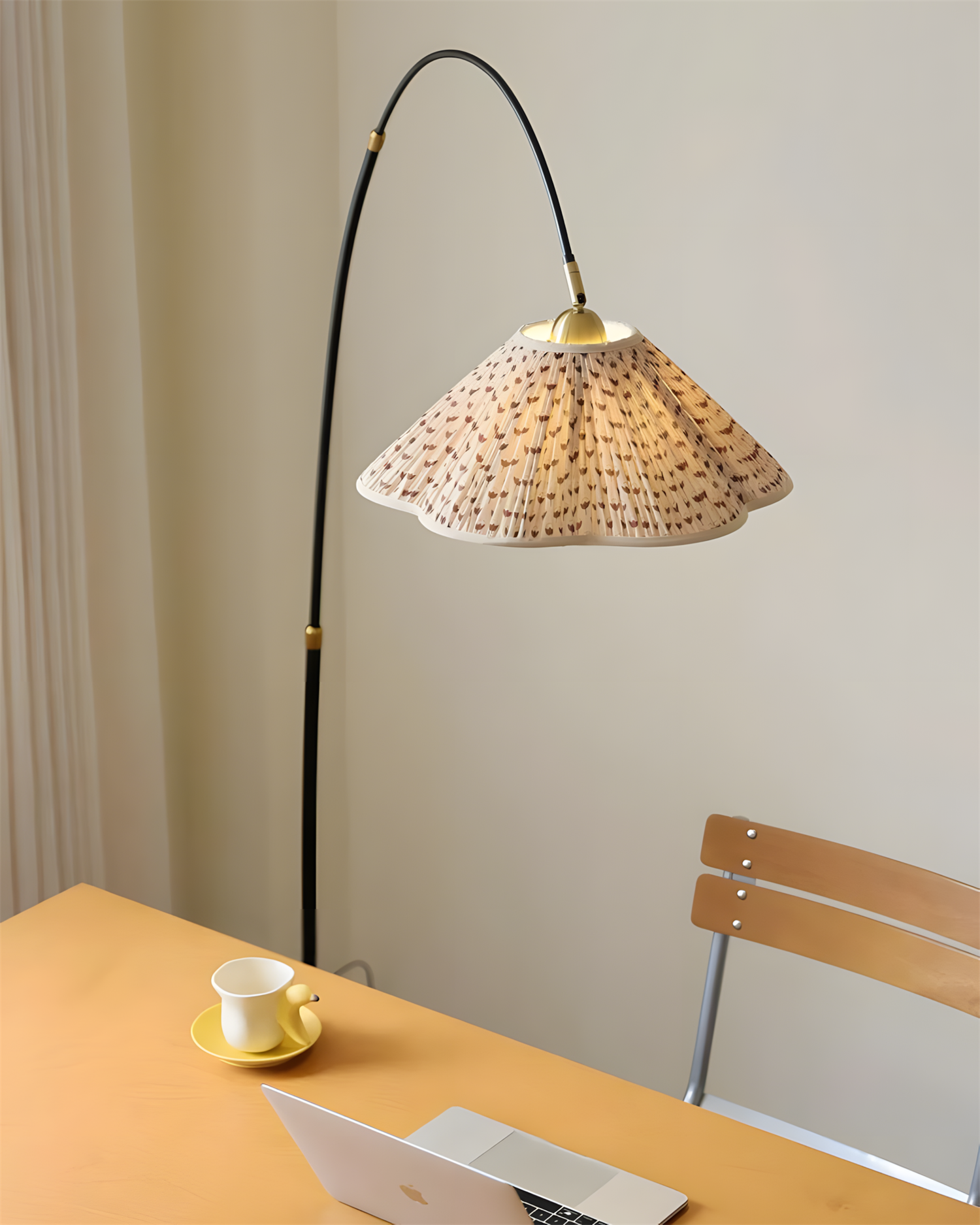 Sloane Floor Lamp