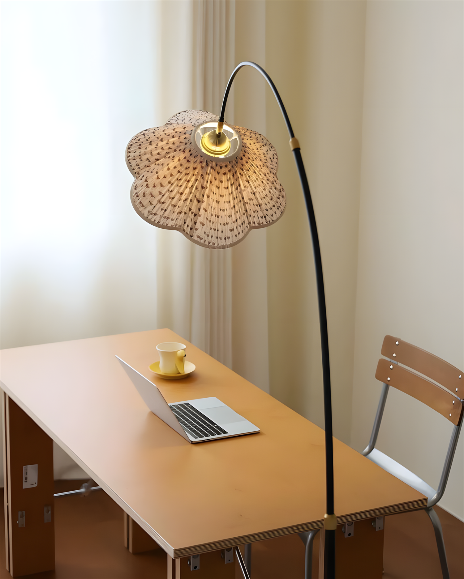 Sloane Floor Lamp