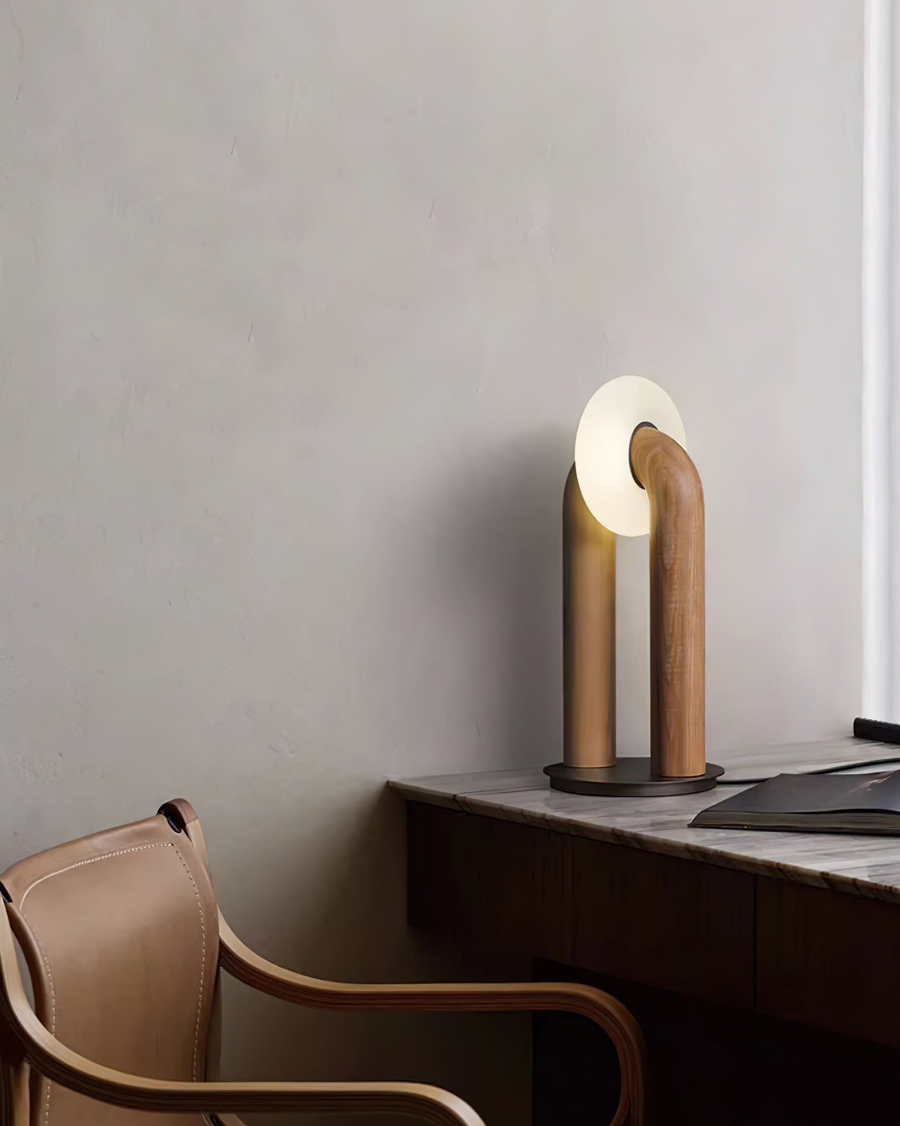Raelix Wood Vintage Table Lamp-Neutral Decor