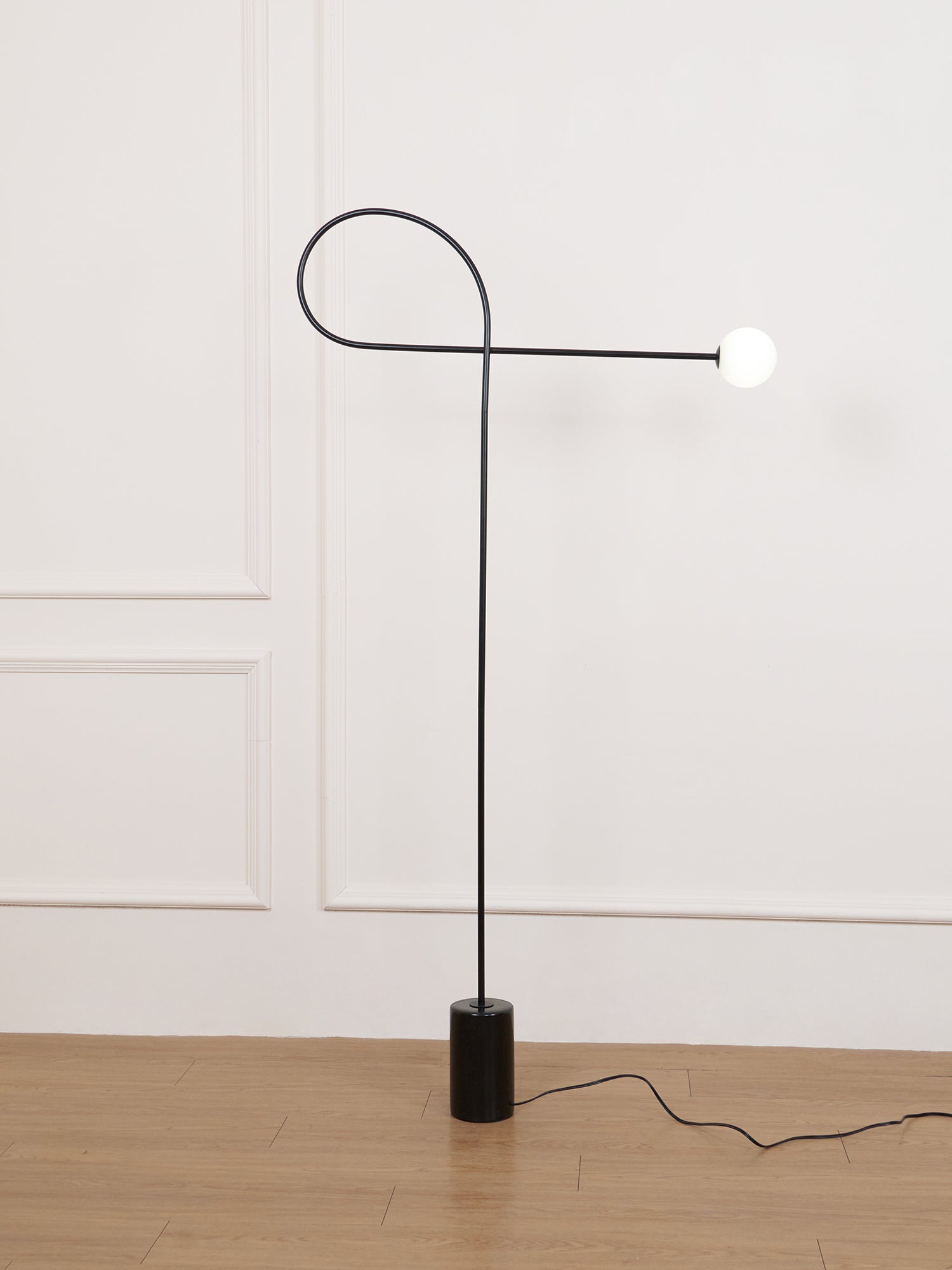 Zanoril Sculptural Floor Lamp-Neutral Decor