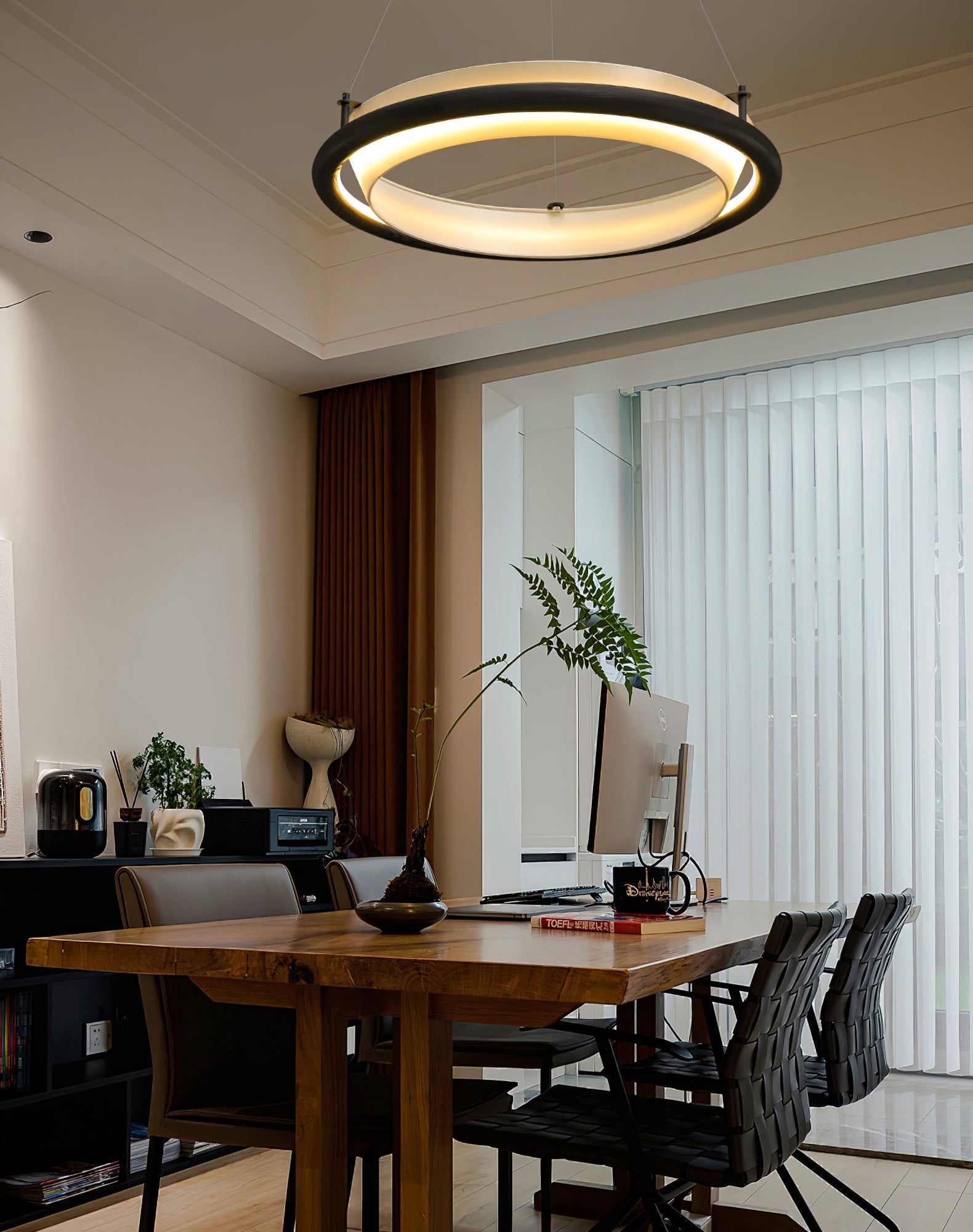 Olvelila Circular Pendant Light-Neutral Decor