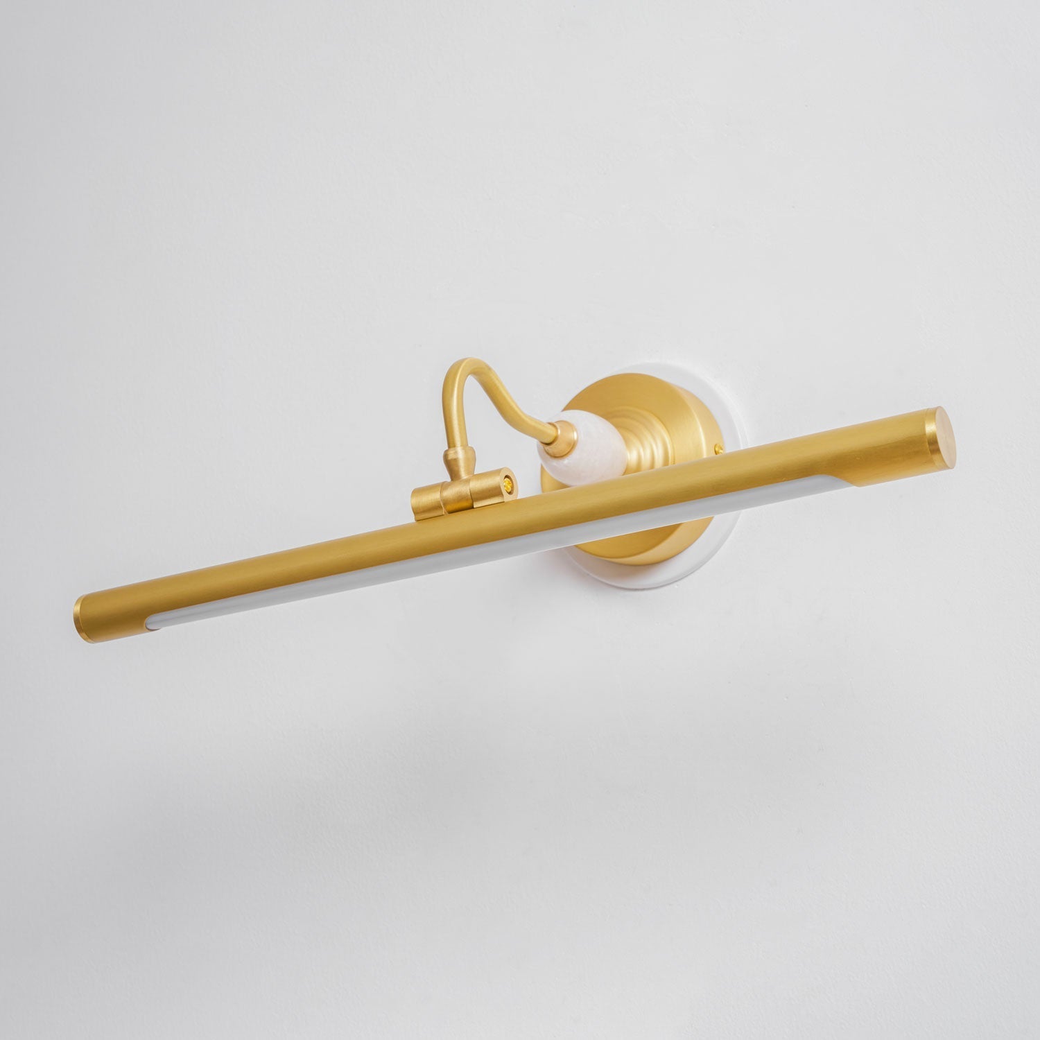 Liveno Elegance Art Linear Wall Light-Neutral Decor