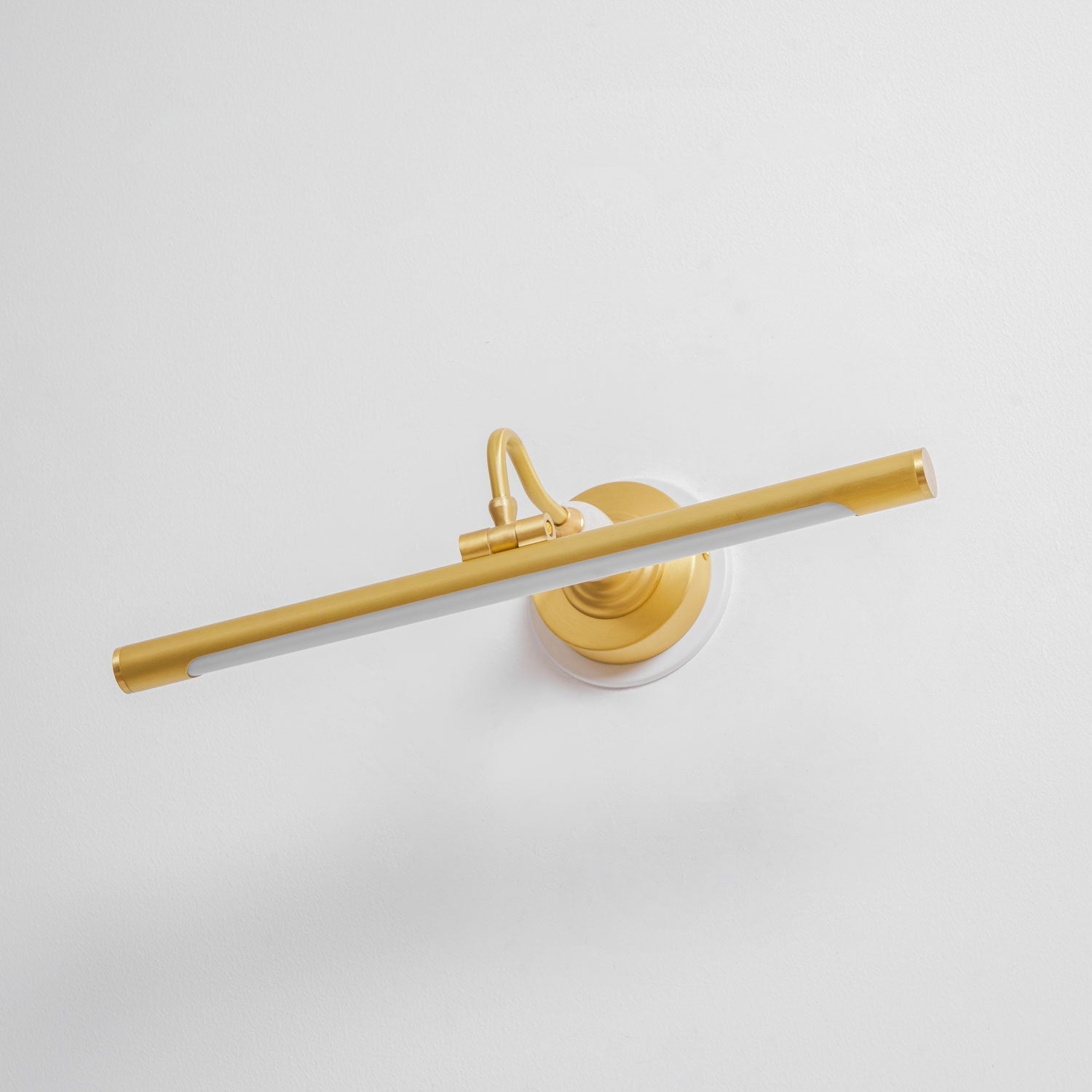 Liveno Elegance Art Linear Wall Light-Neutral Decor