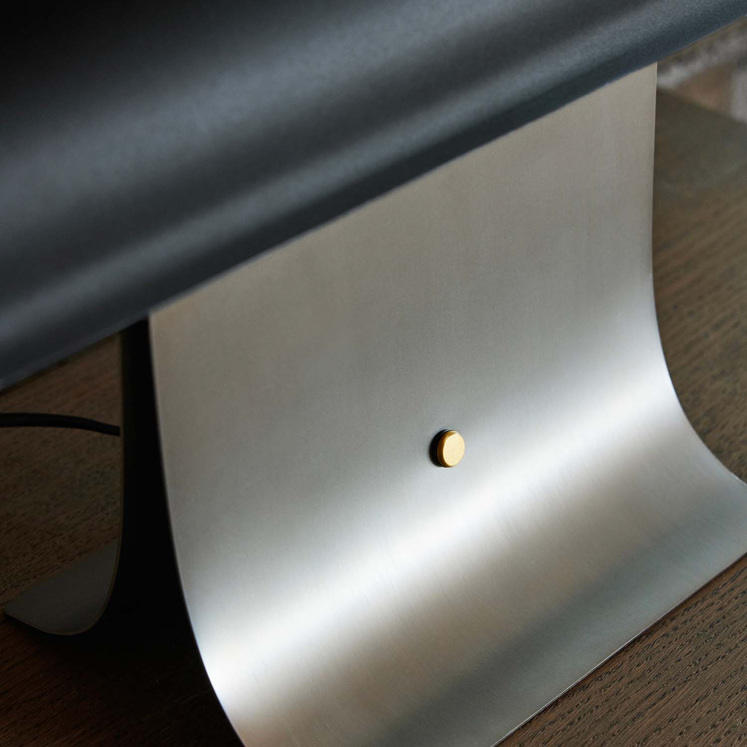 Liorven Steel Industrial Table Lamp-Neutral Decor