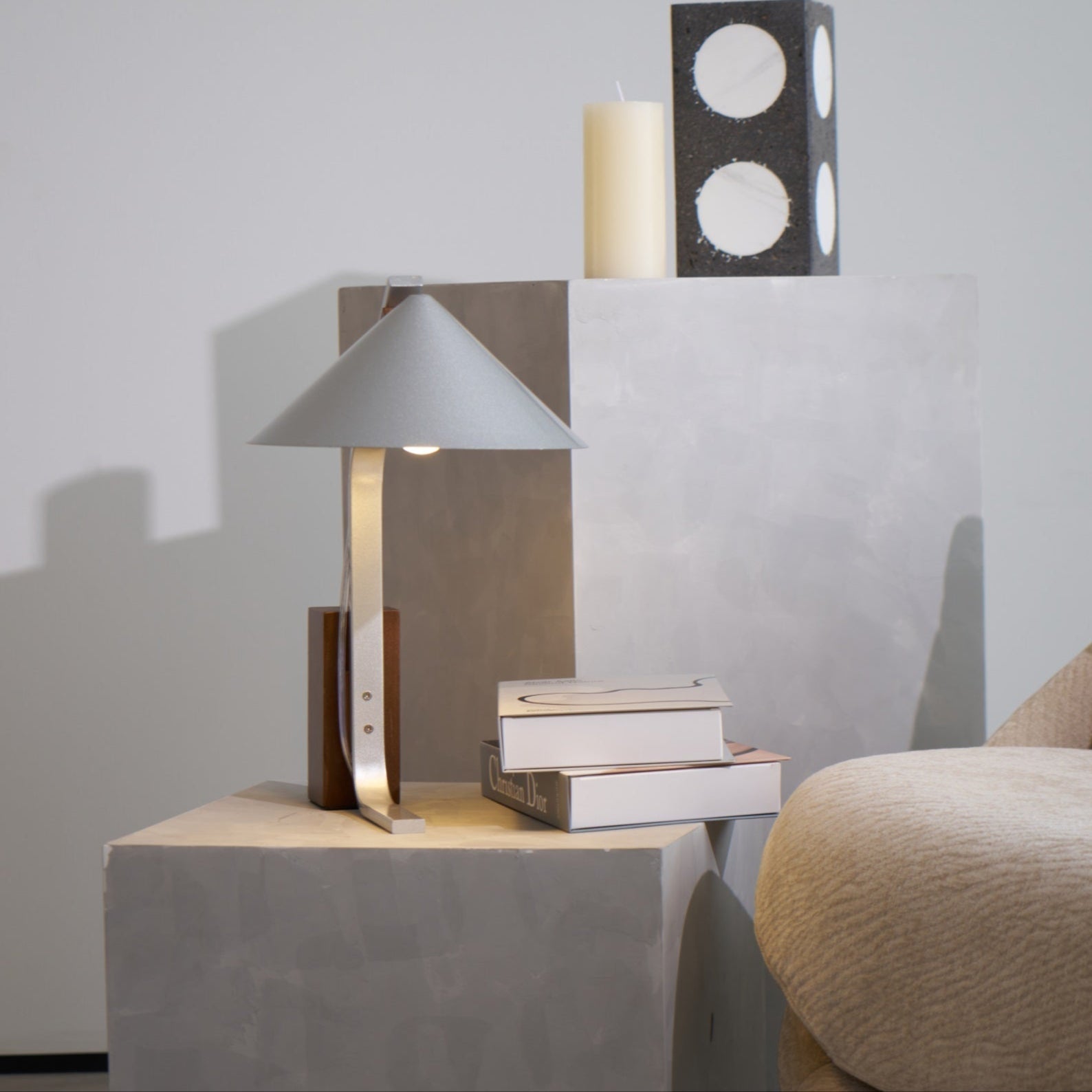 Ireld Modern Table Lamp-Neutral Decor