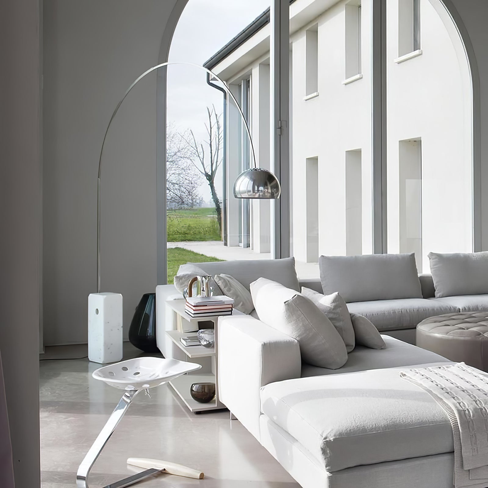 Alevra Steel Marble Floor Lamp-Neutral Decor