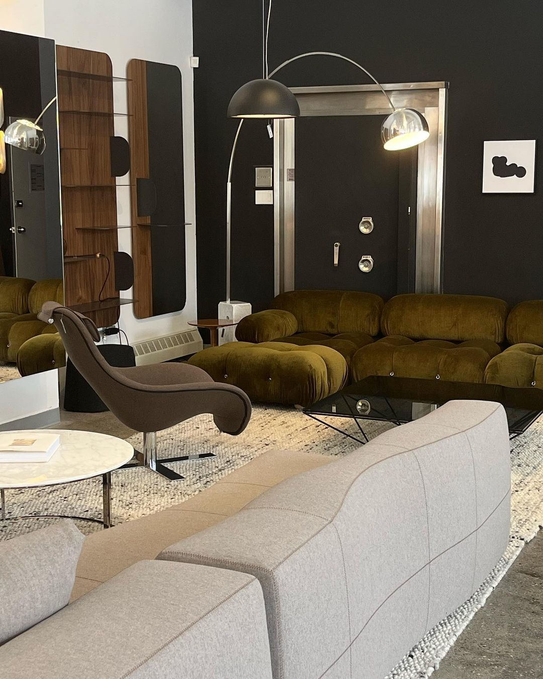 Alevra Steel Marble Floor Lamp-Neutral Decor