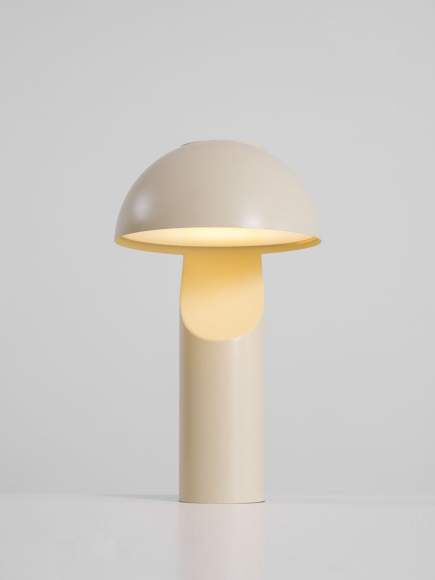 Arcora Minimalist Table Lamp-Neutral Decor
