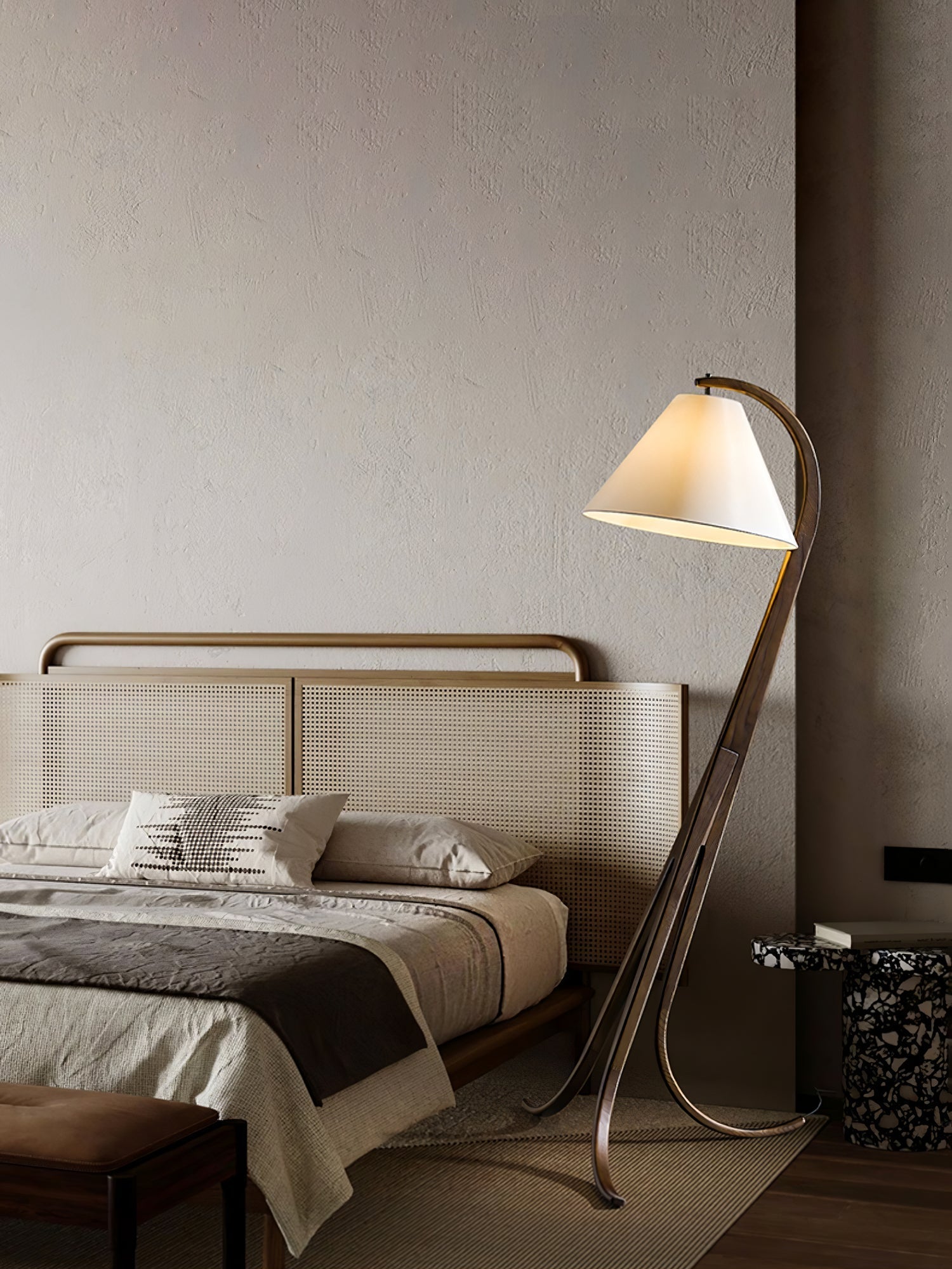 Udorila Curved Wood Floor Lamp-Neutral Decor