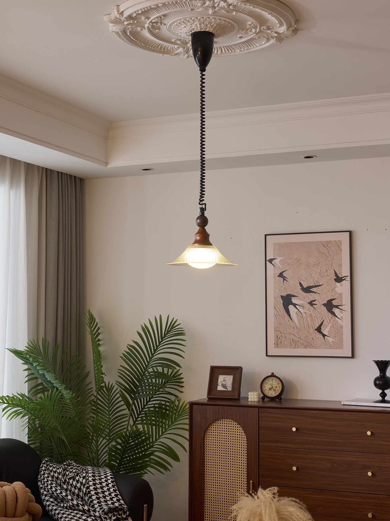Syraeeth Premium Nordic Art Wood Pendant Light-Neutral Decor