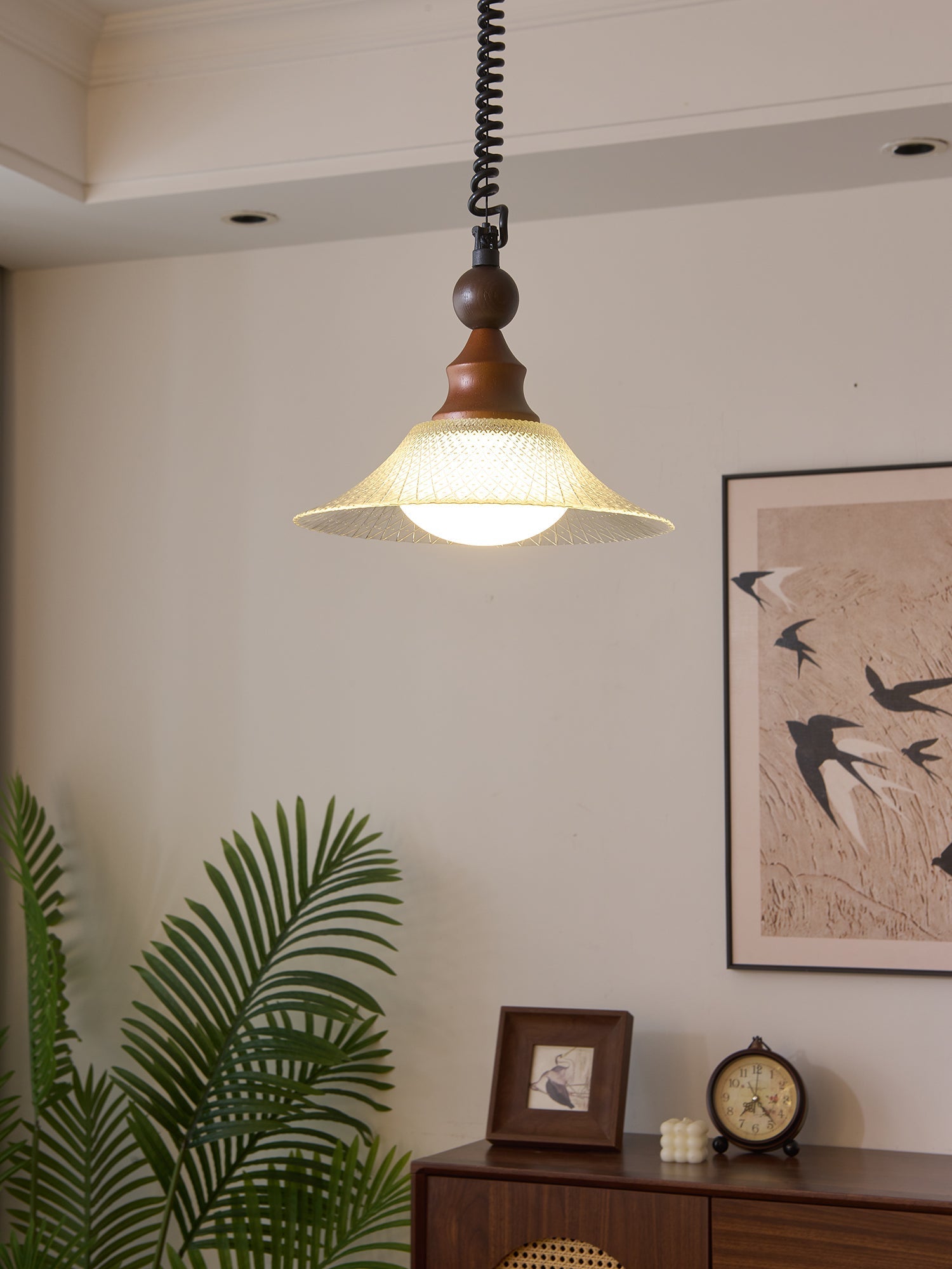 Syraeeth Premium Nordic Art Wood Pendant Light-Neutral Decor