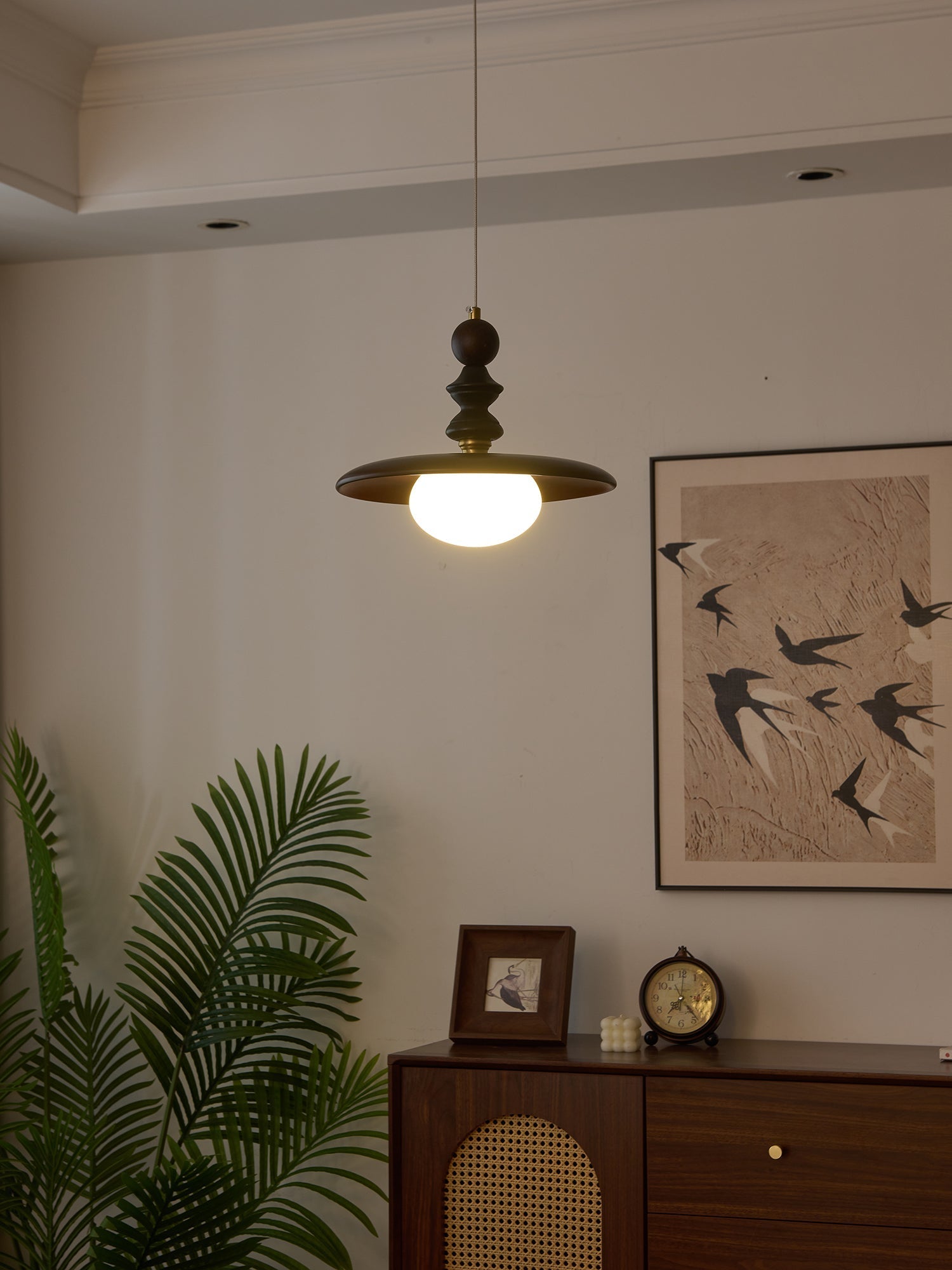 Syraeeth Premium Nordic Art Wood Pendant Light-Neutral Decor