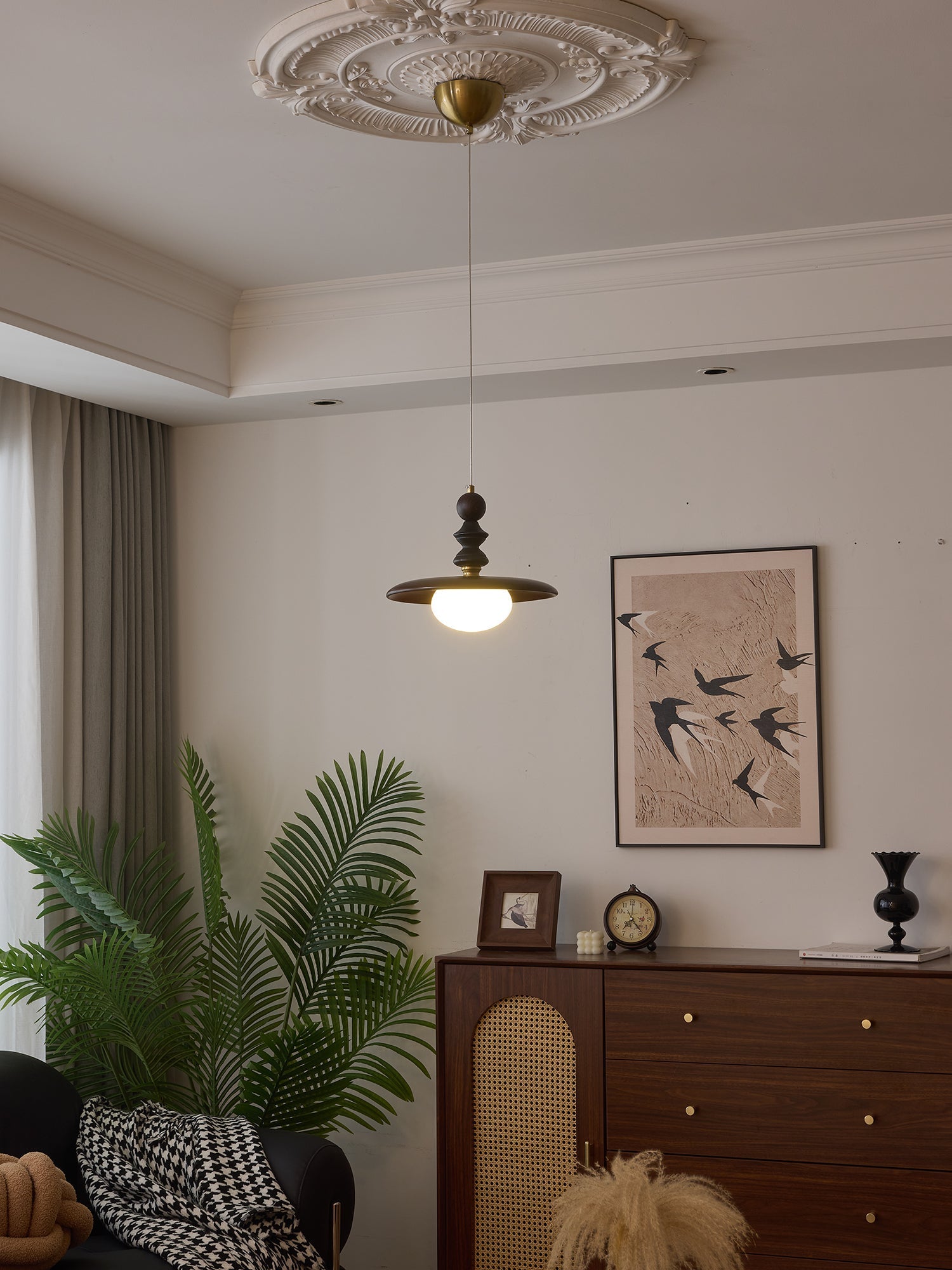 Syraeeth Premium Nordic Art Wood Pendant Light-Neutral Decor