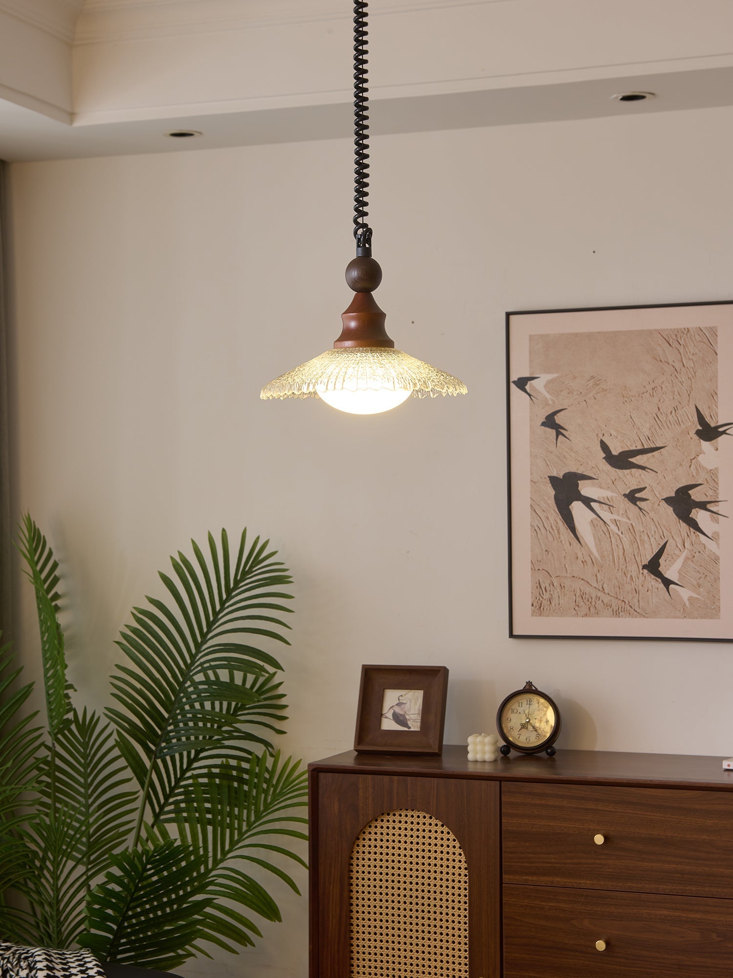 Syraeeth Premium Nordic Art Wood Pendant Light-Neutral Decor
