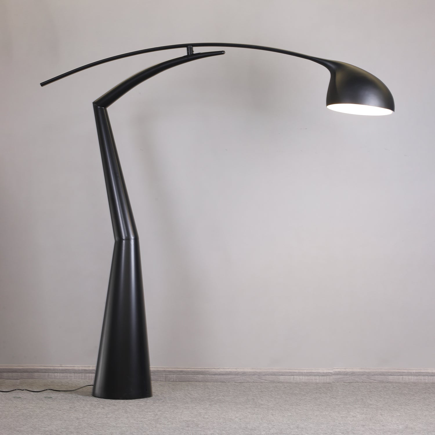 Daniel Plastic Floor Lamp-Neutral Decor