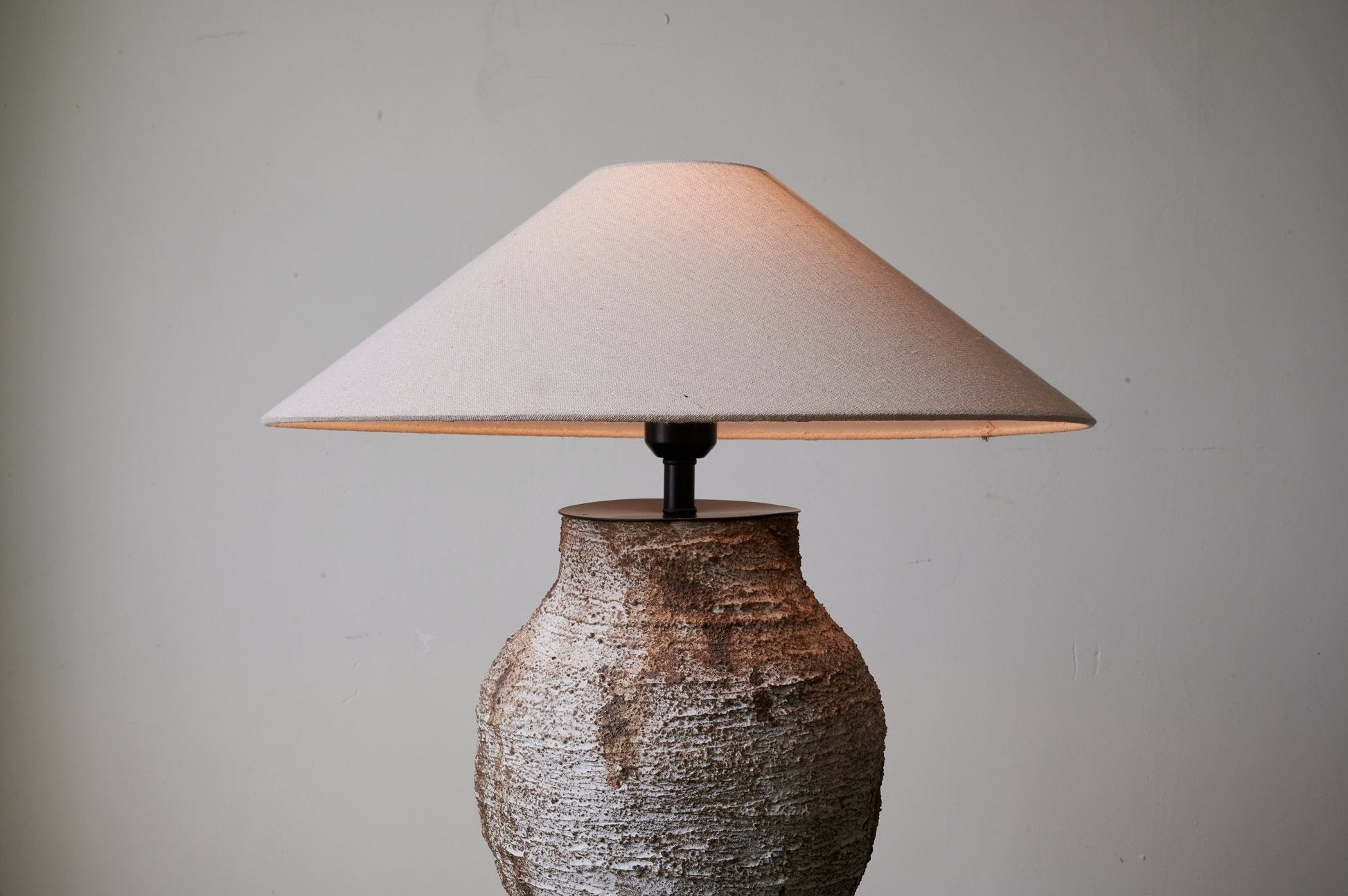 Celia wabi-sabi Ceramics Table Lamp-Neutral Decor