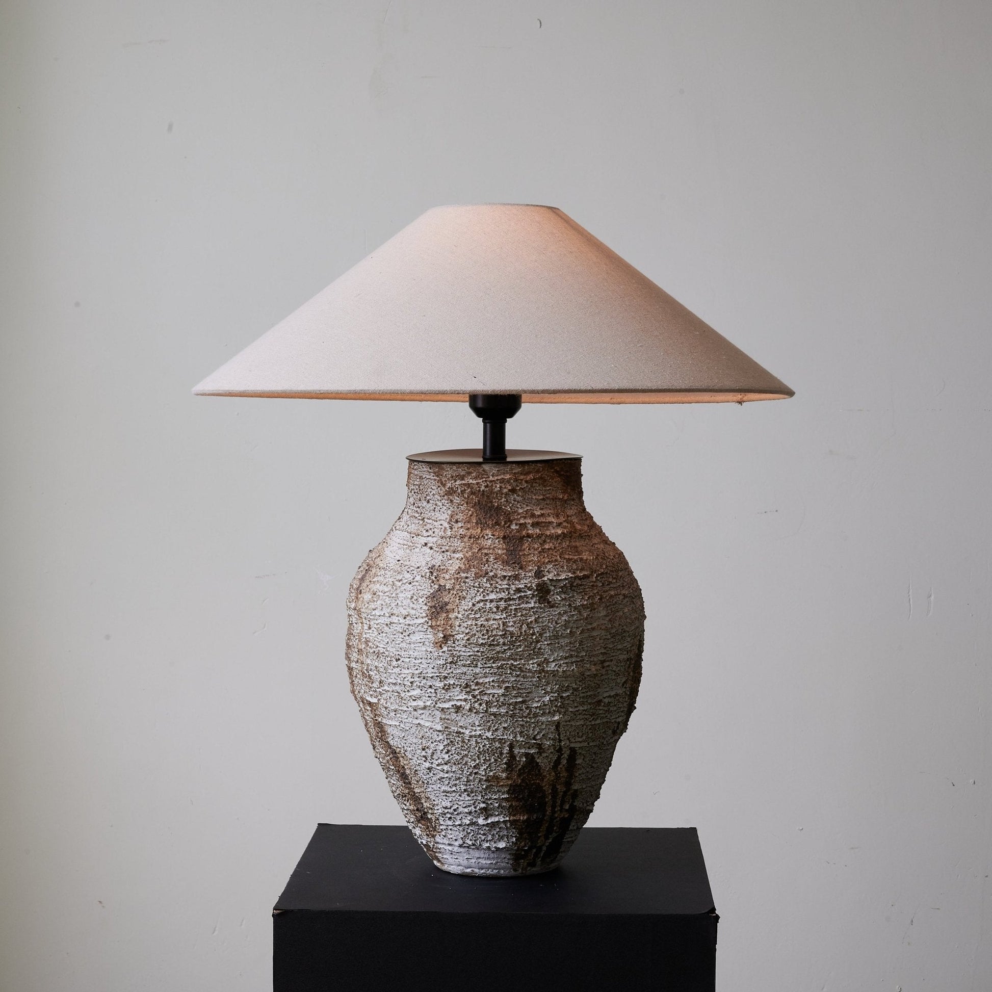 Celia wabi-sabi Ceramics Table Lamp-Neutral Decor