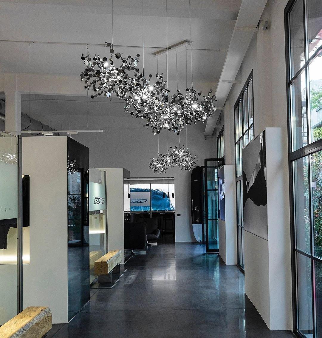 Grav Pendant Lamp Metallic Disc Cloud-Neutral Decor