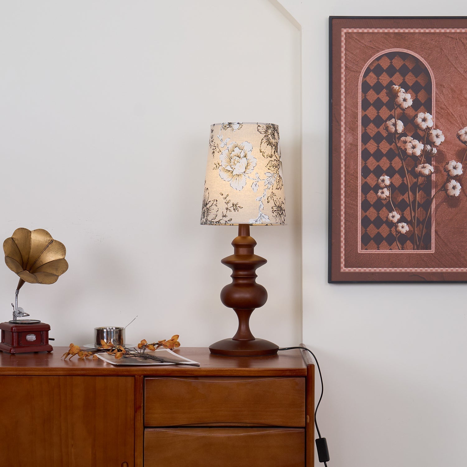 Eloise Table Lamp